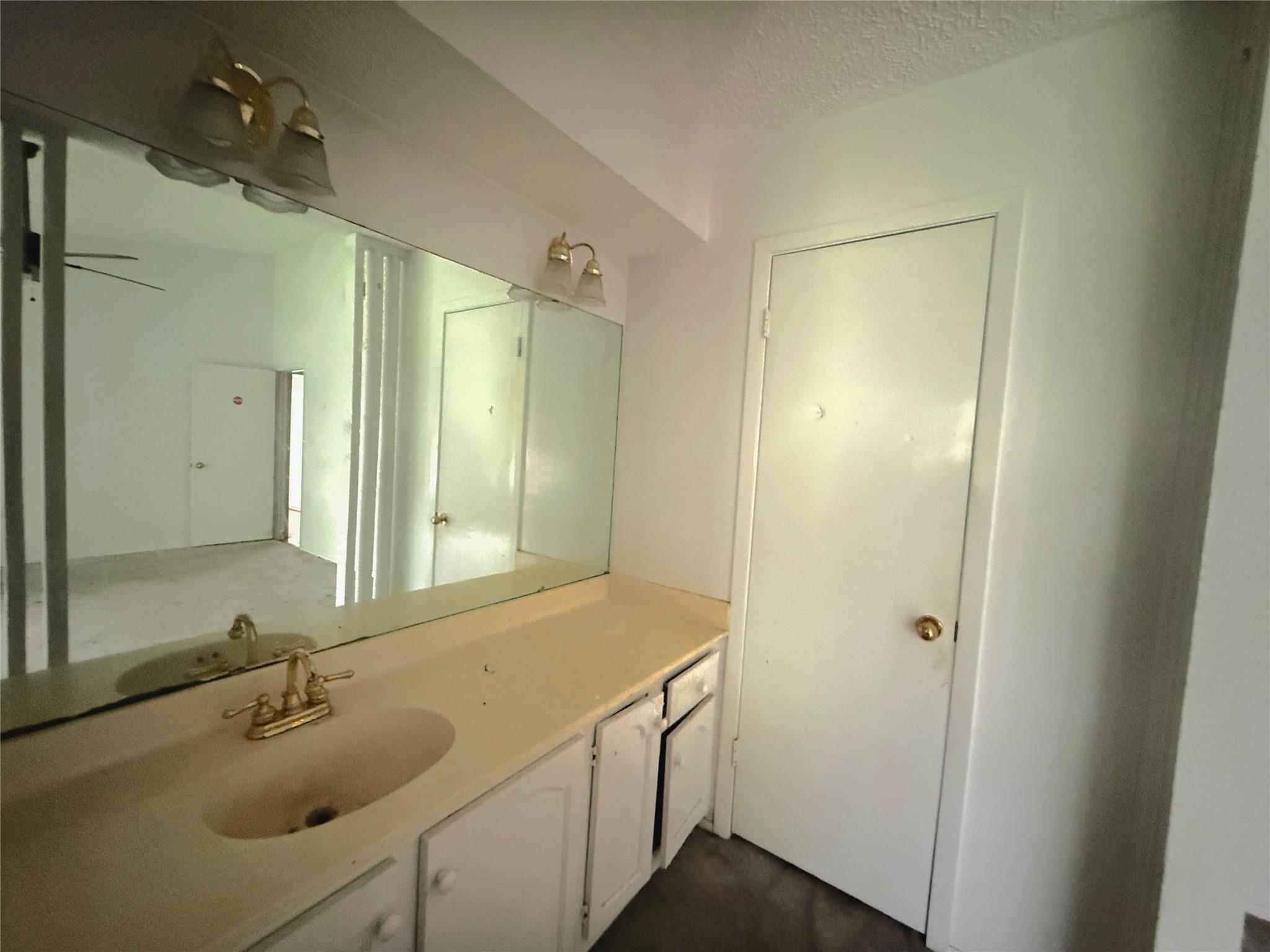 4514 Cliffstone Cv, Austin, TX 78735