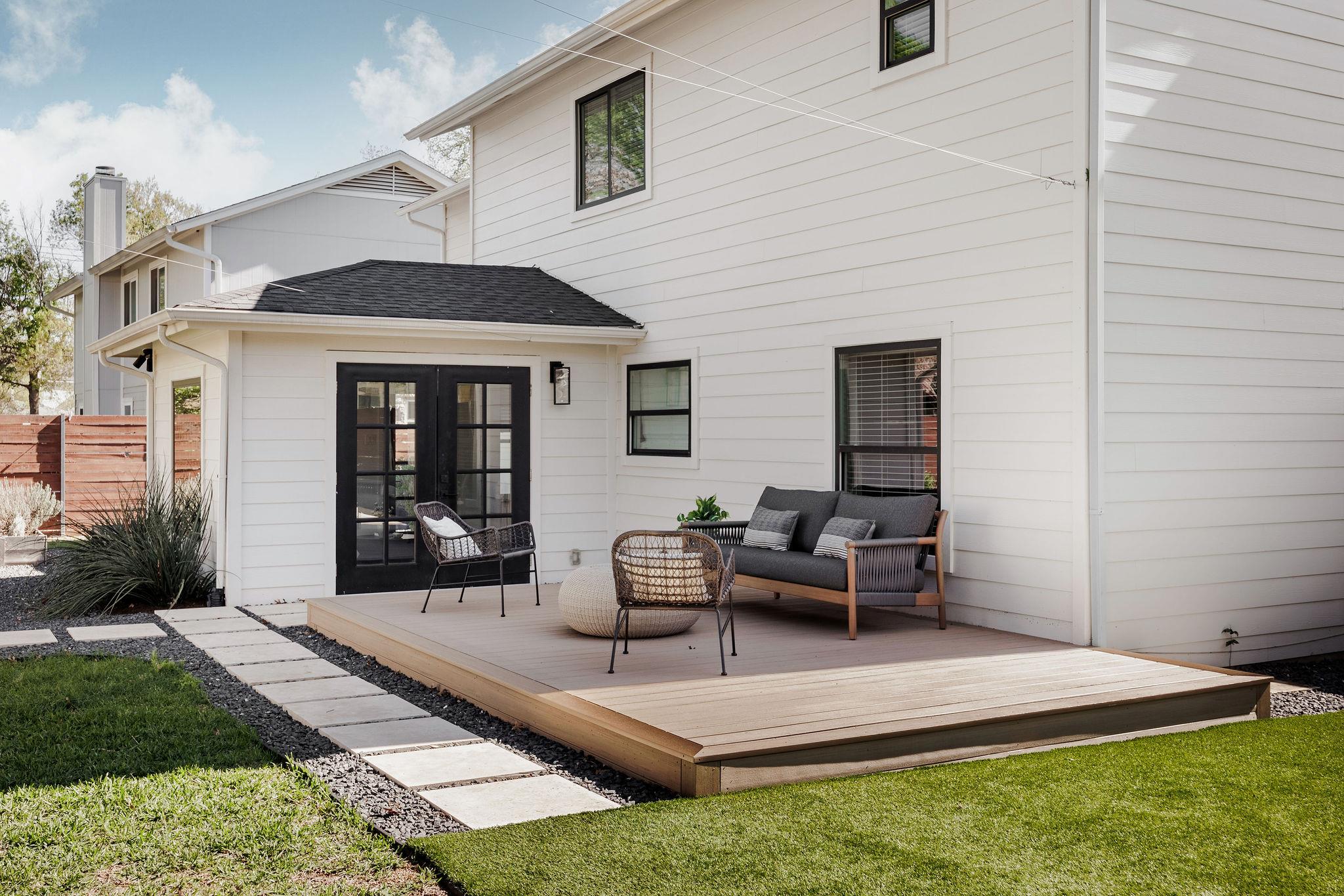 7402 Whistlestop Dr, Austin, TX 78749