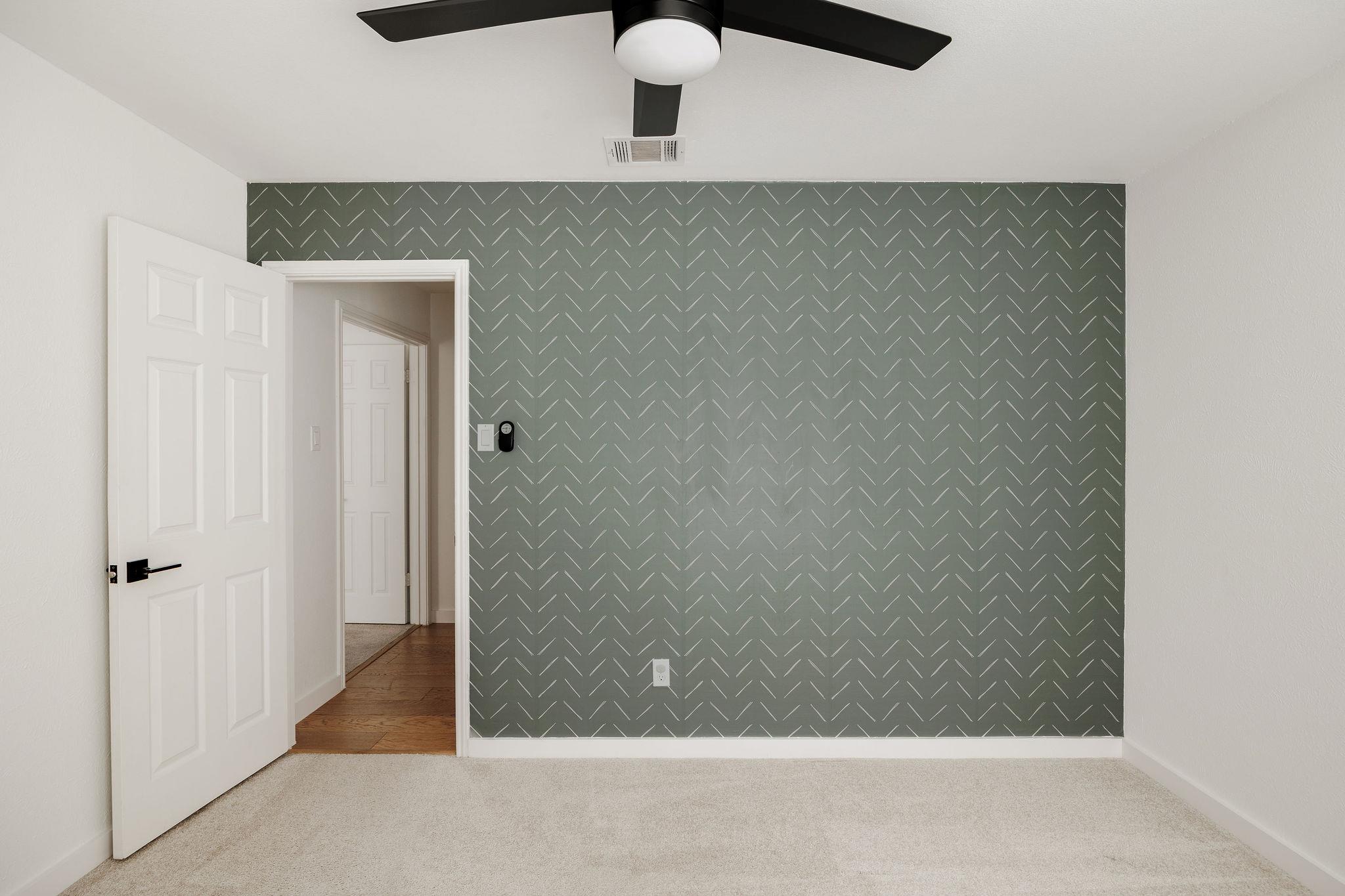 7402 Whistlestop Dr, Austin, TX 78749