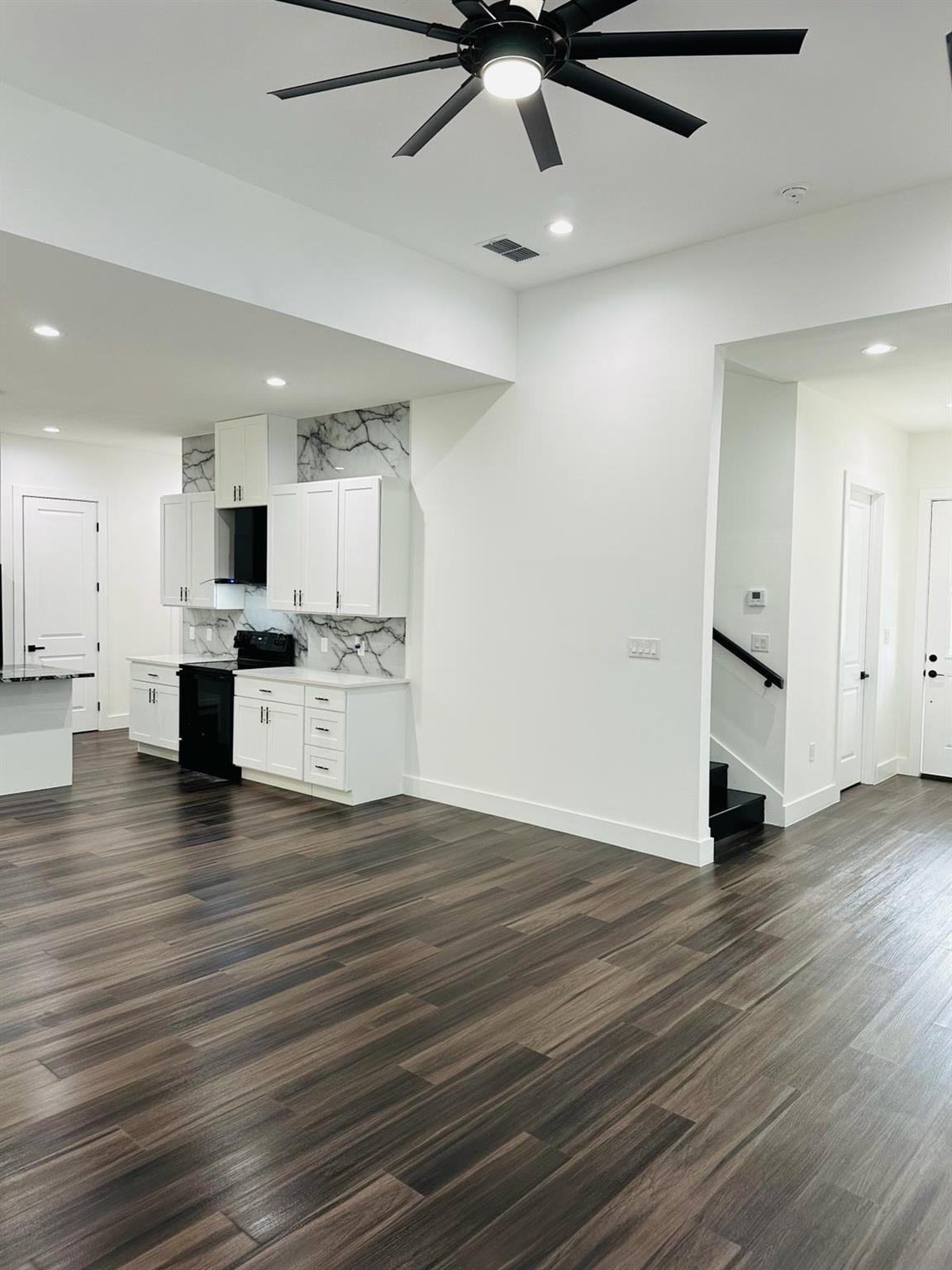 601 Ruddy St, Lockhart, TX 78644