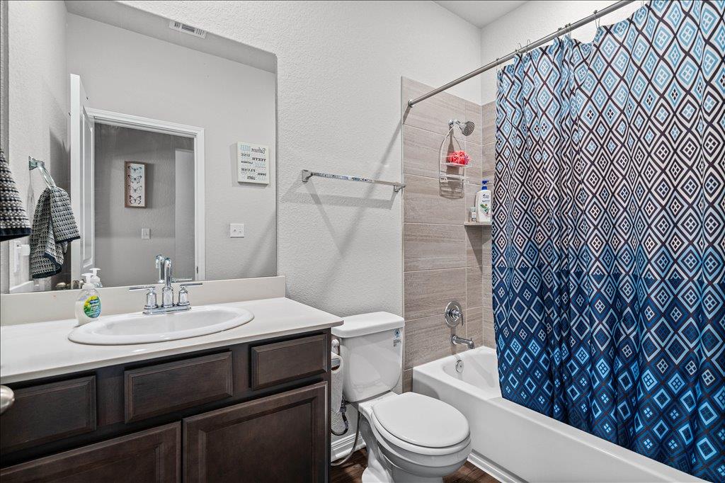 1642 Homestead Farms Dr, Round Rock, TX 78665