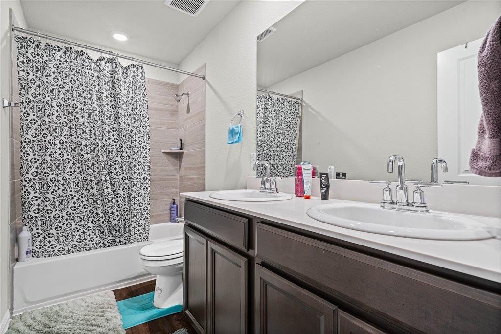 1642 Homestead Farms Dr, Round Rock, TX 78665