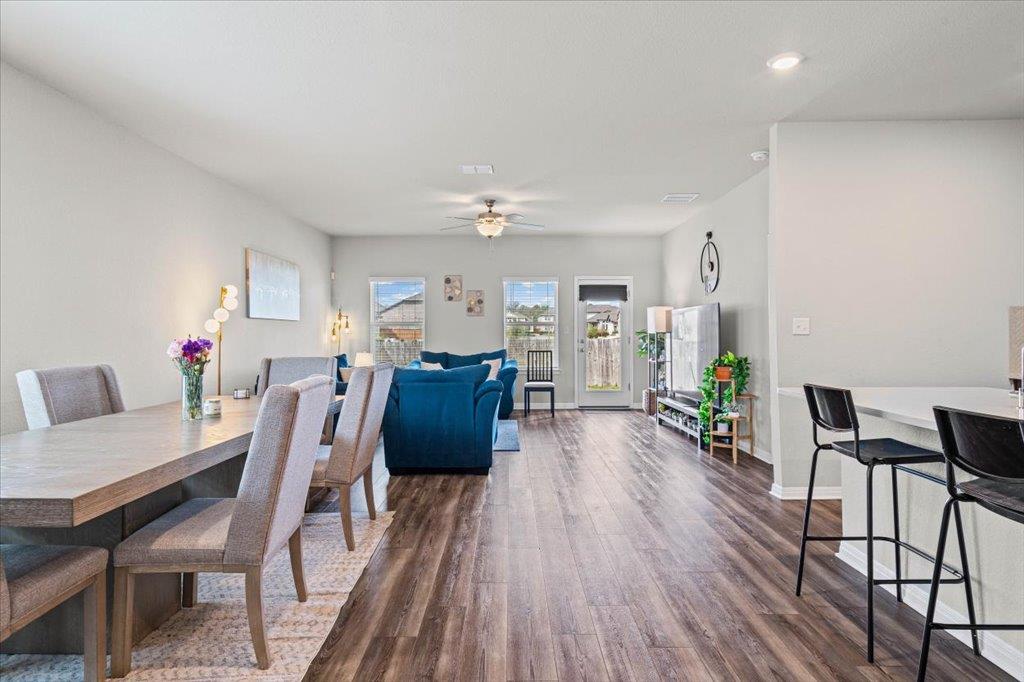 1642 Homestead Farms Dr, Round Rock, TX 78665