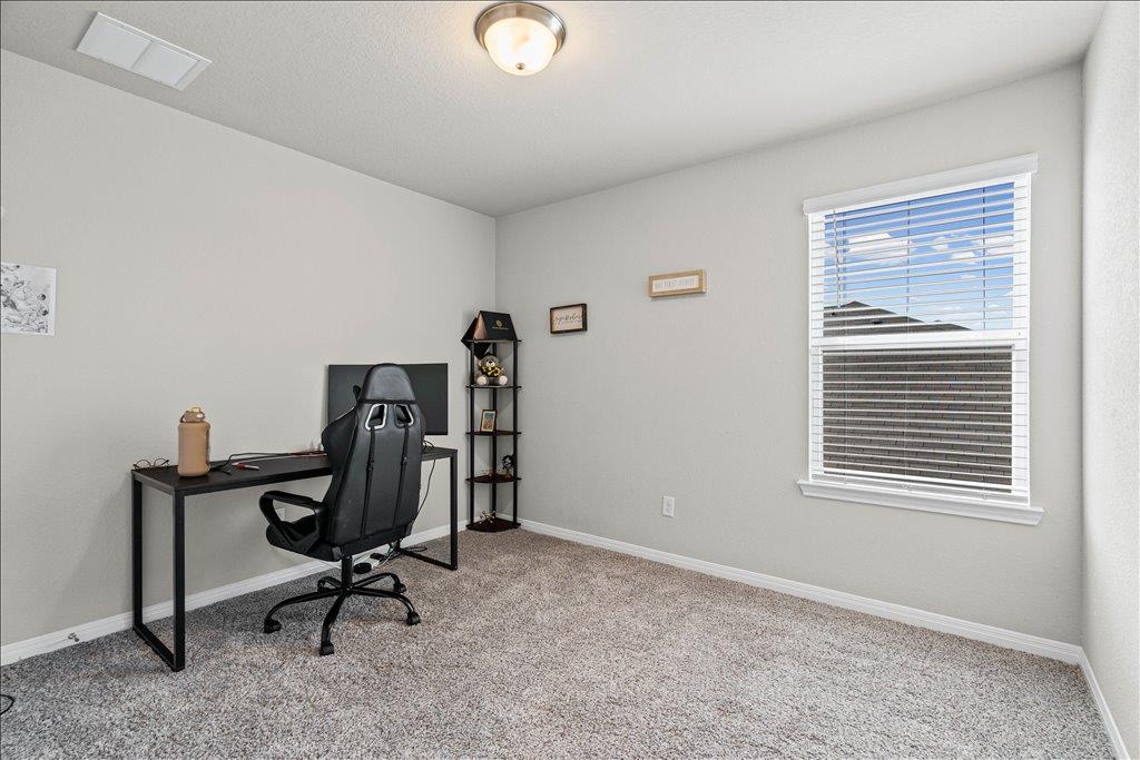 1642 Homestead Farms Dr, Round Rock, TX 78665