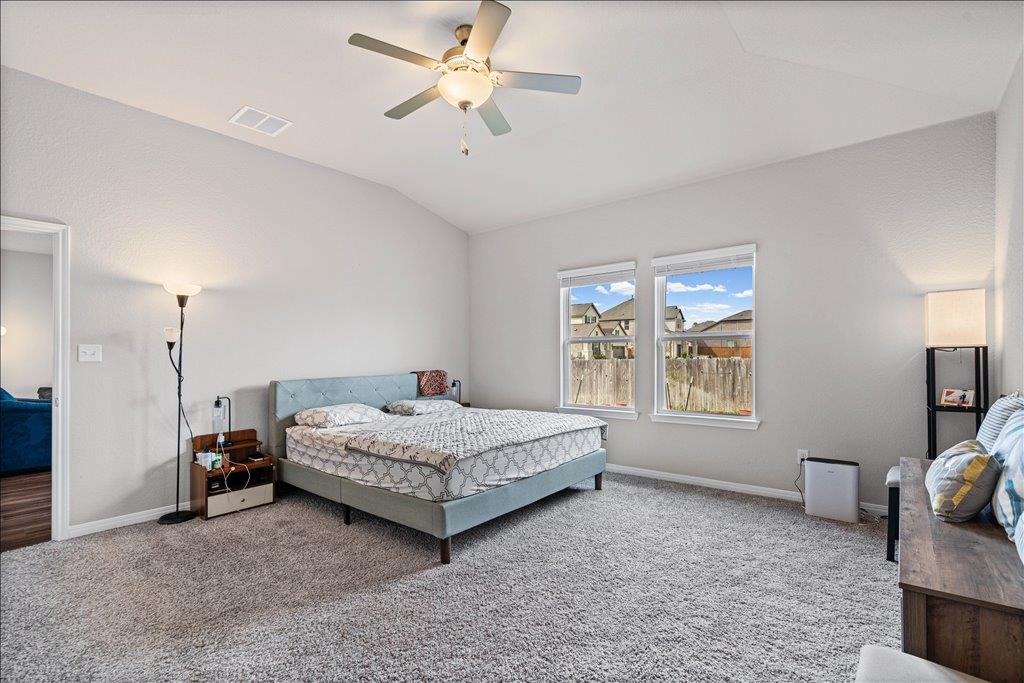 1642 Homestead Farms Dr, Round Rock, TX 78665