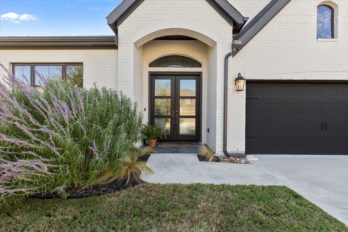 398 Trout River Rd, Kyle, TX 78640