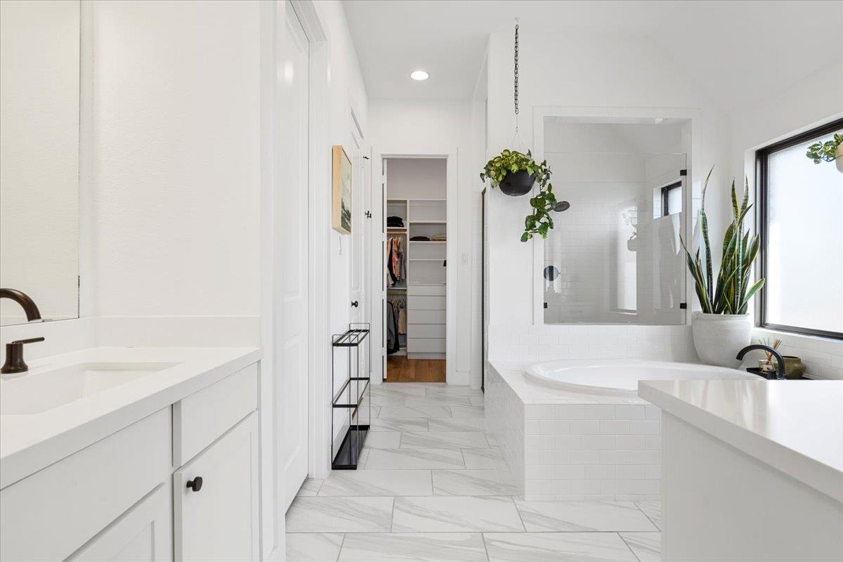 398 Trout River Rd, Kyle, TX 78640