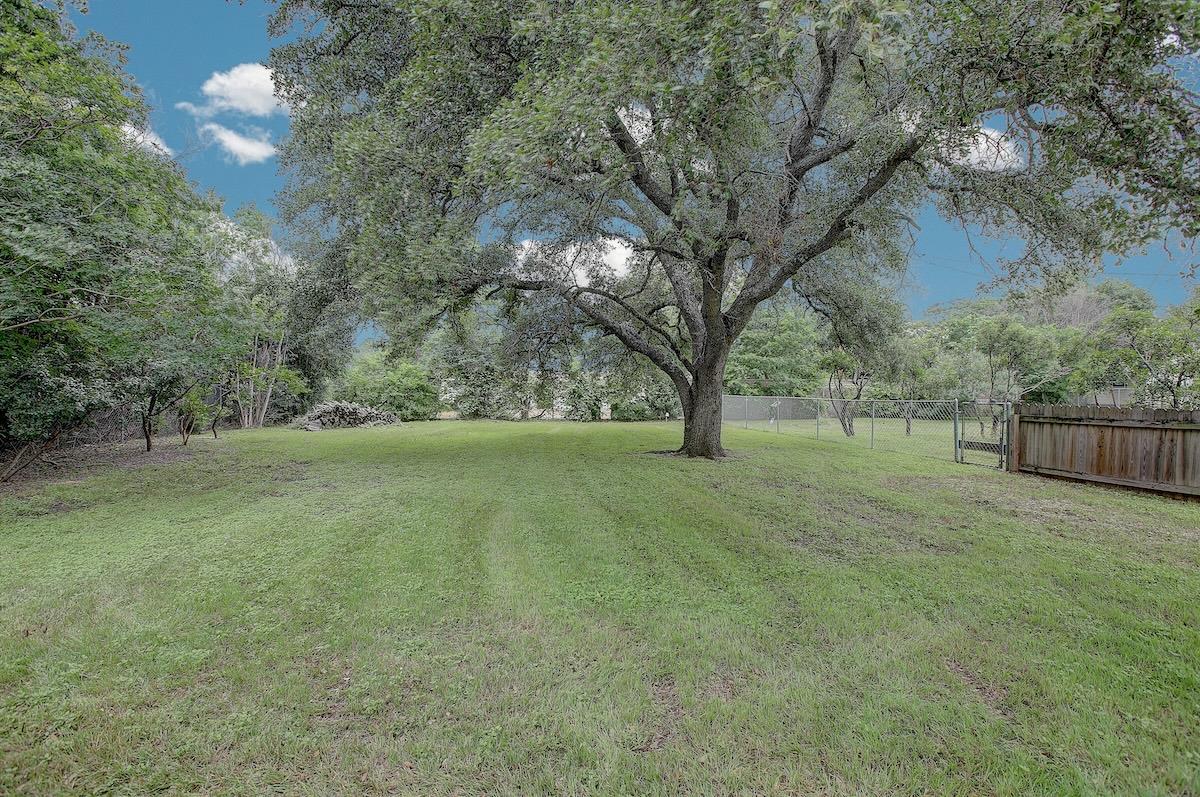 1708 Olive St, Georgetown, TX 78626