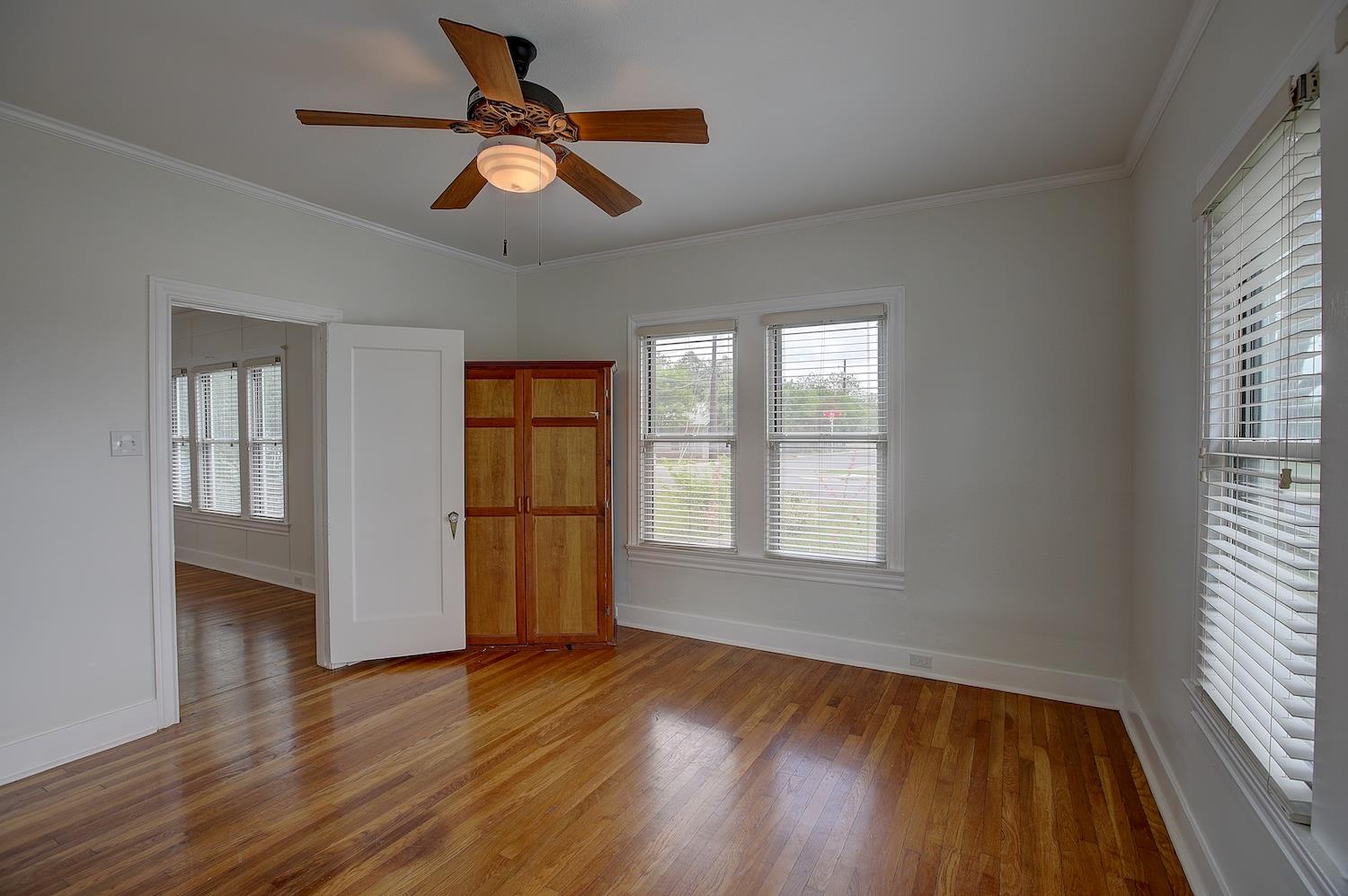 1708 Olive St, Georgetown, TX 78626