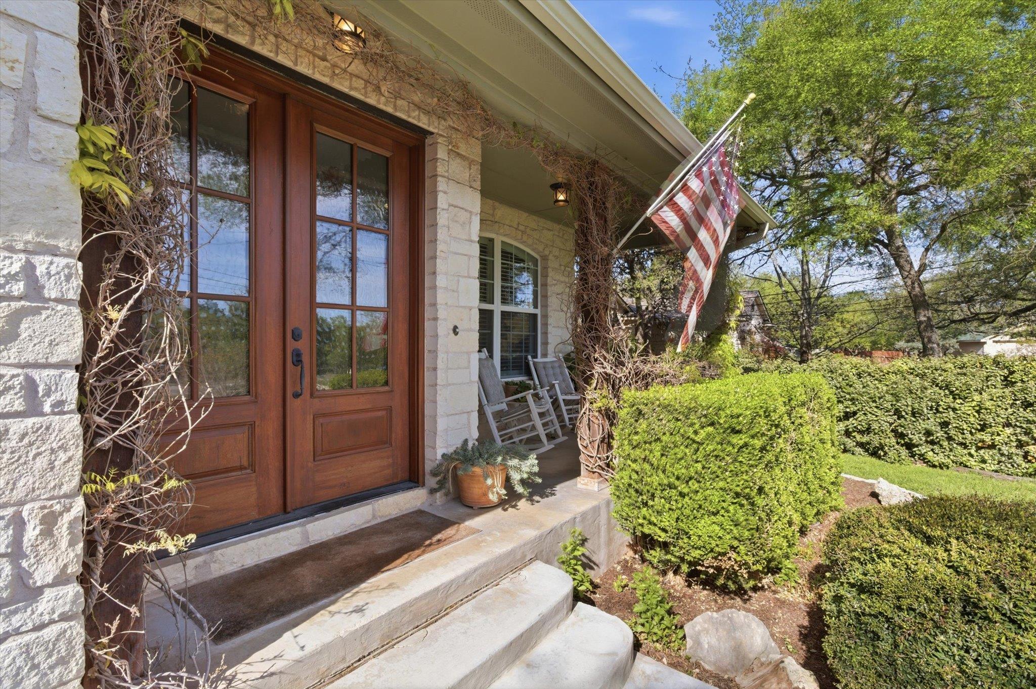 108 Quarry Crest Cir, San Marcos, TX 78666