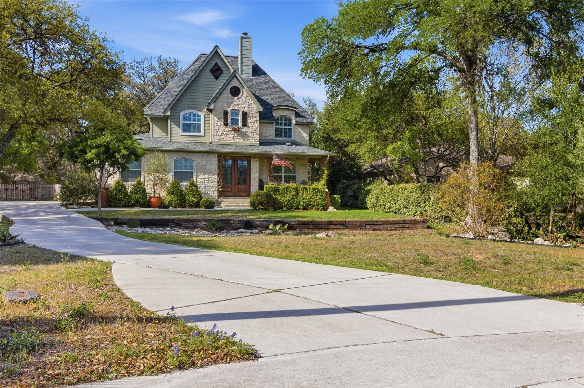 108 Quarry Crest Cir, San Marcos, TX 78666