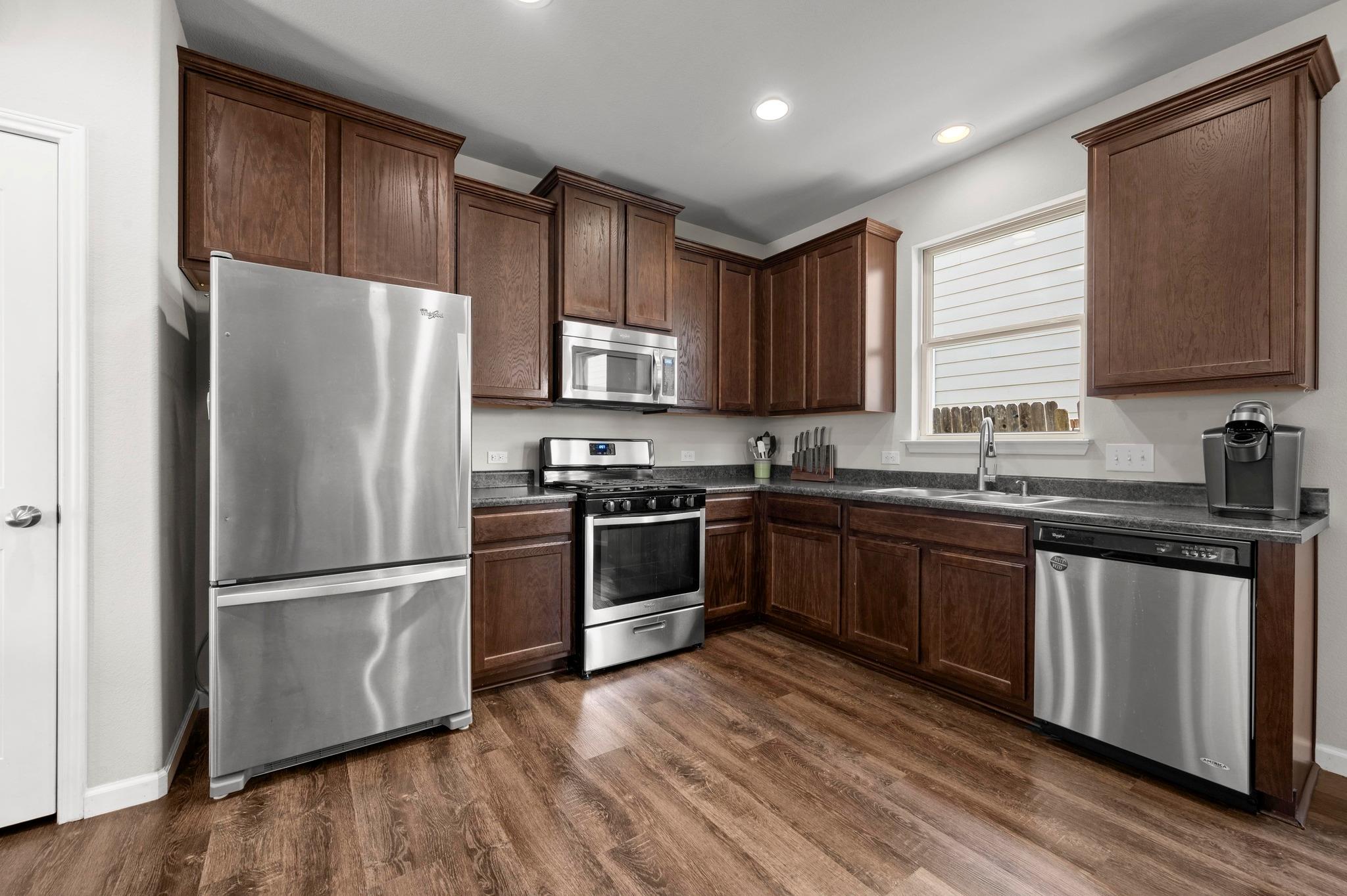 328 Triumph Rd, Buda, TX 78610