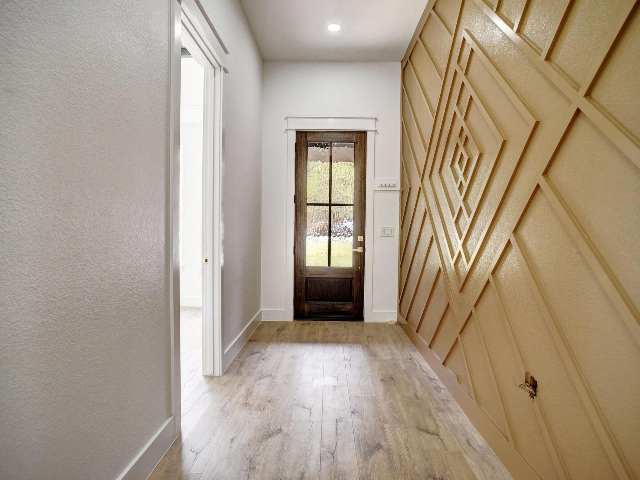 110 Mamalu, Bastrop, TX 78602