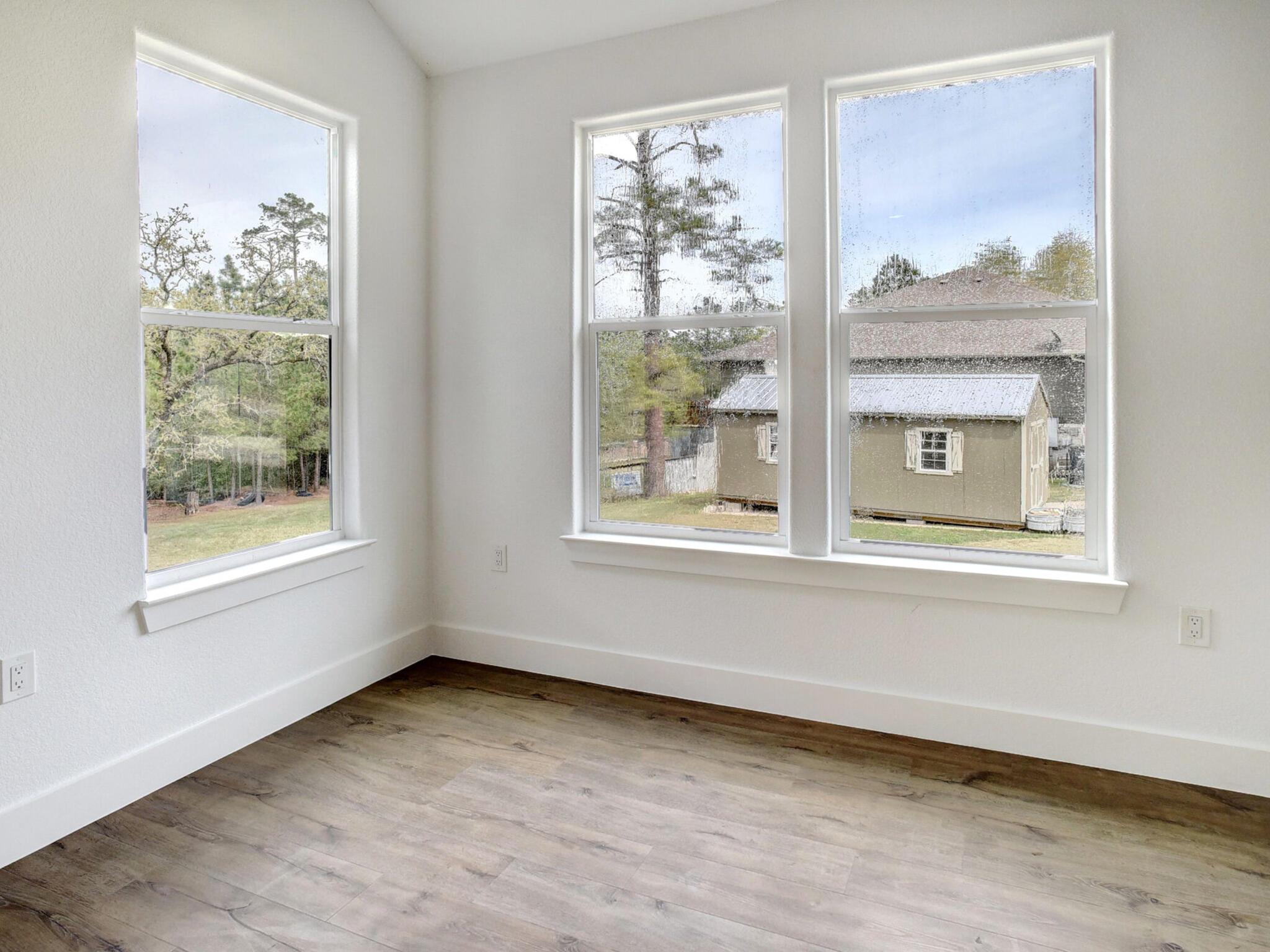 110 Mamalu, Bastrop, TX 78602