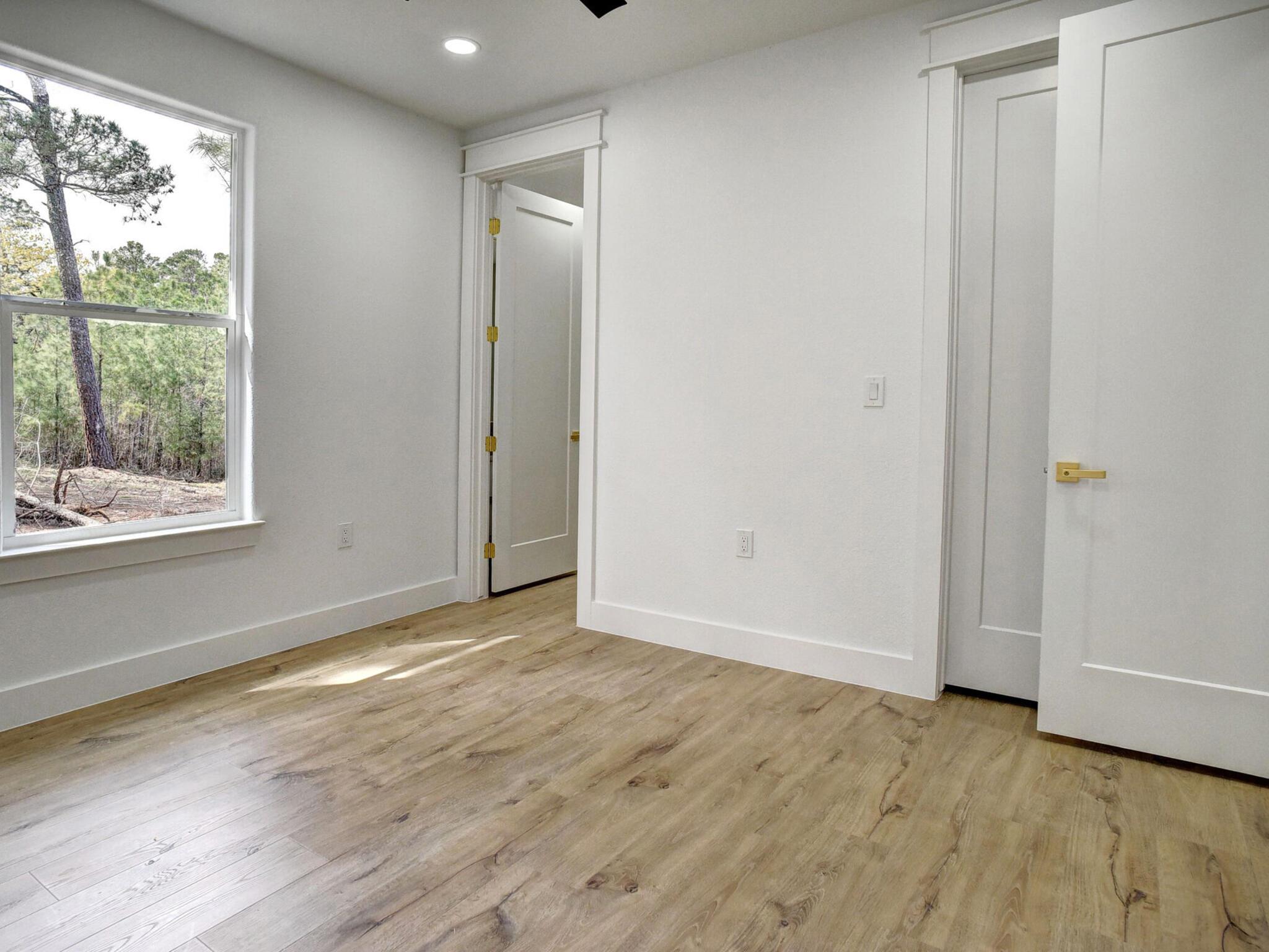 110 Mamalu, Bastrop, TX 78602