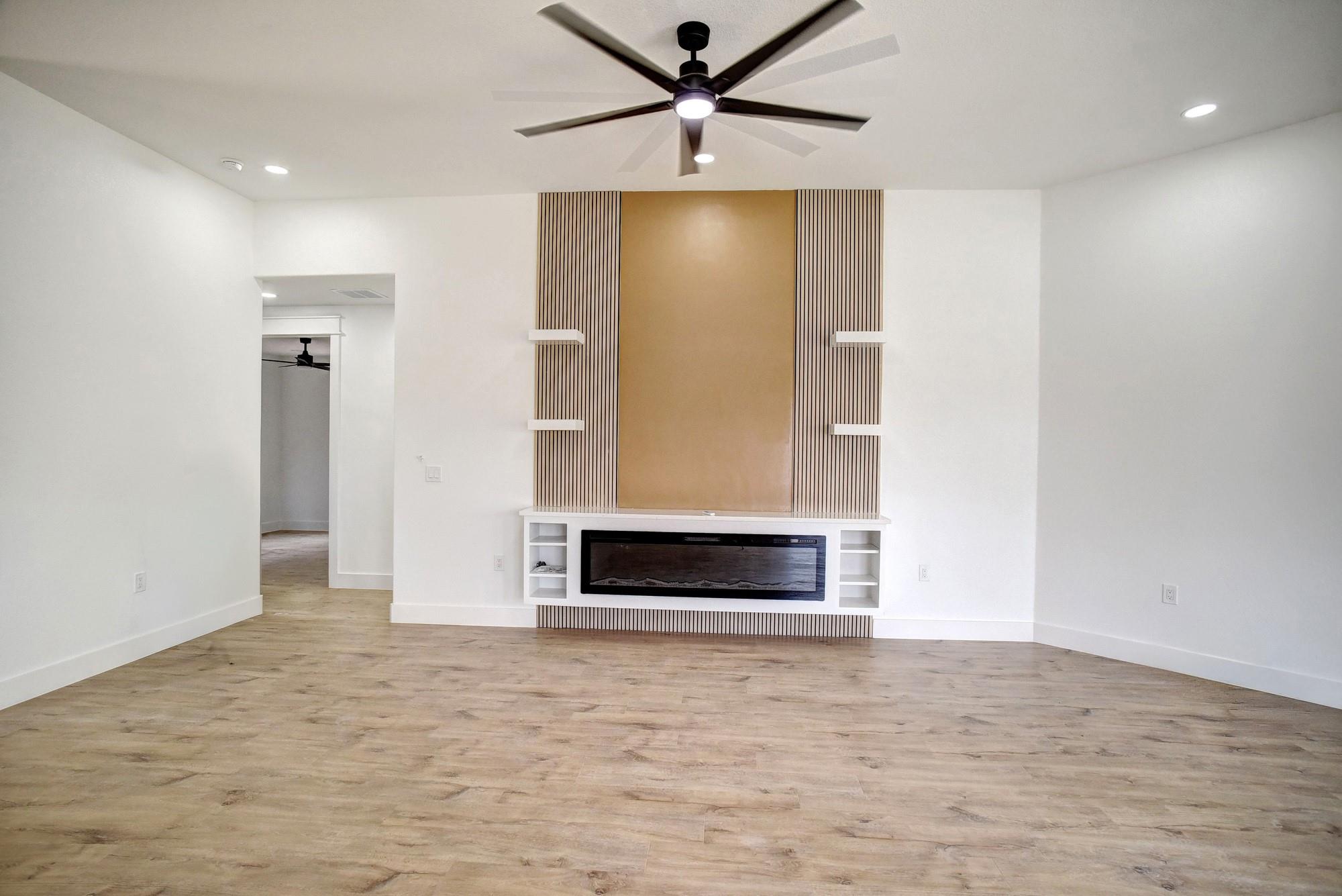 110 Mamalu, Bastrop, TX 78602