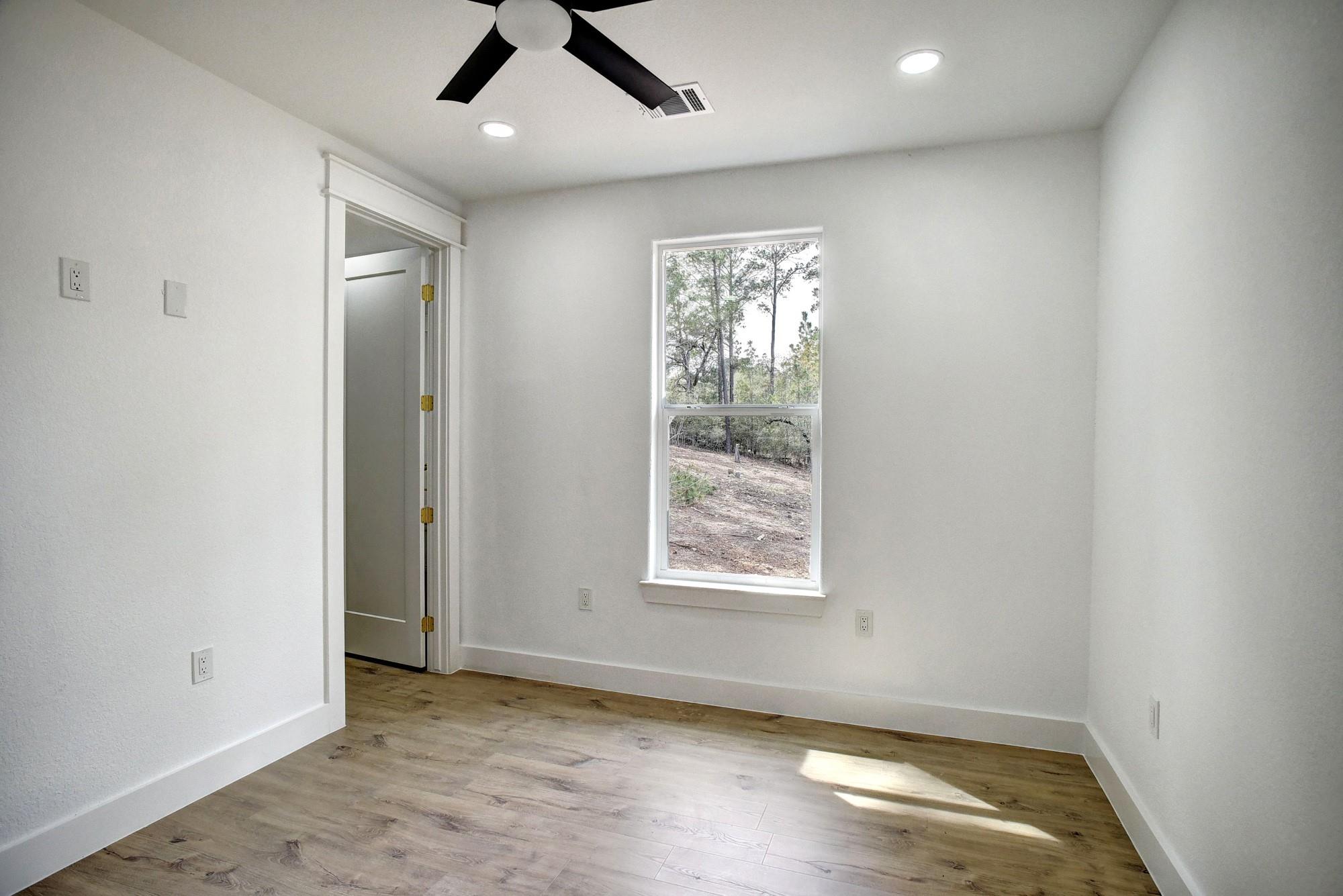 110 Mamalu, Bastrop, TX 78602