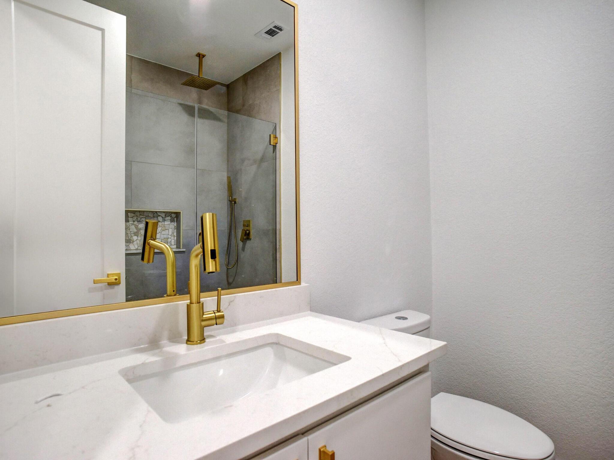 110 Mamalu, Bastrop, TX 78602