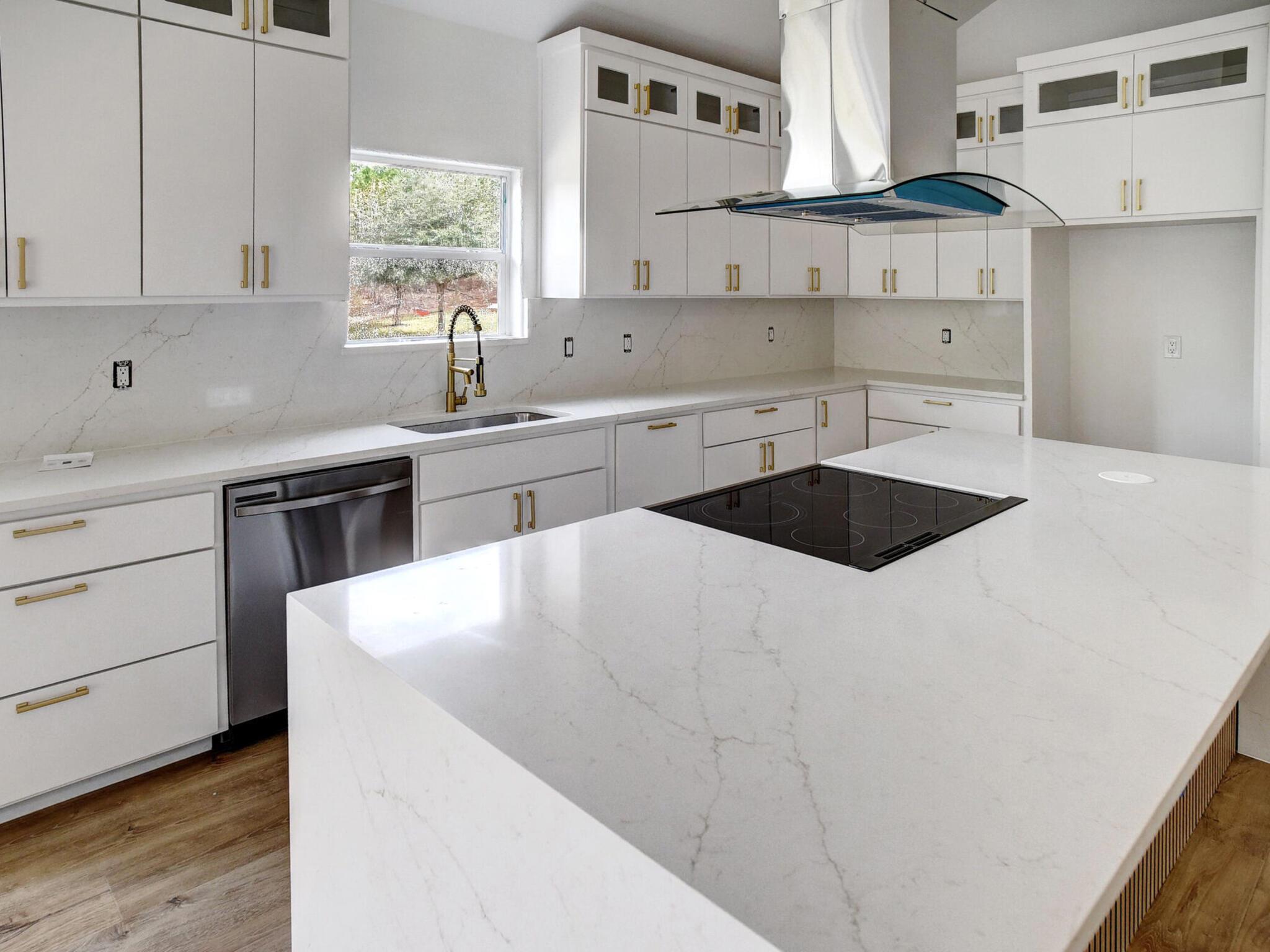 110 Mamalu, Bastrop, TX 78602