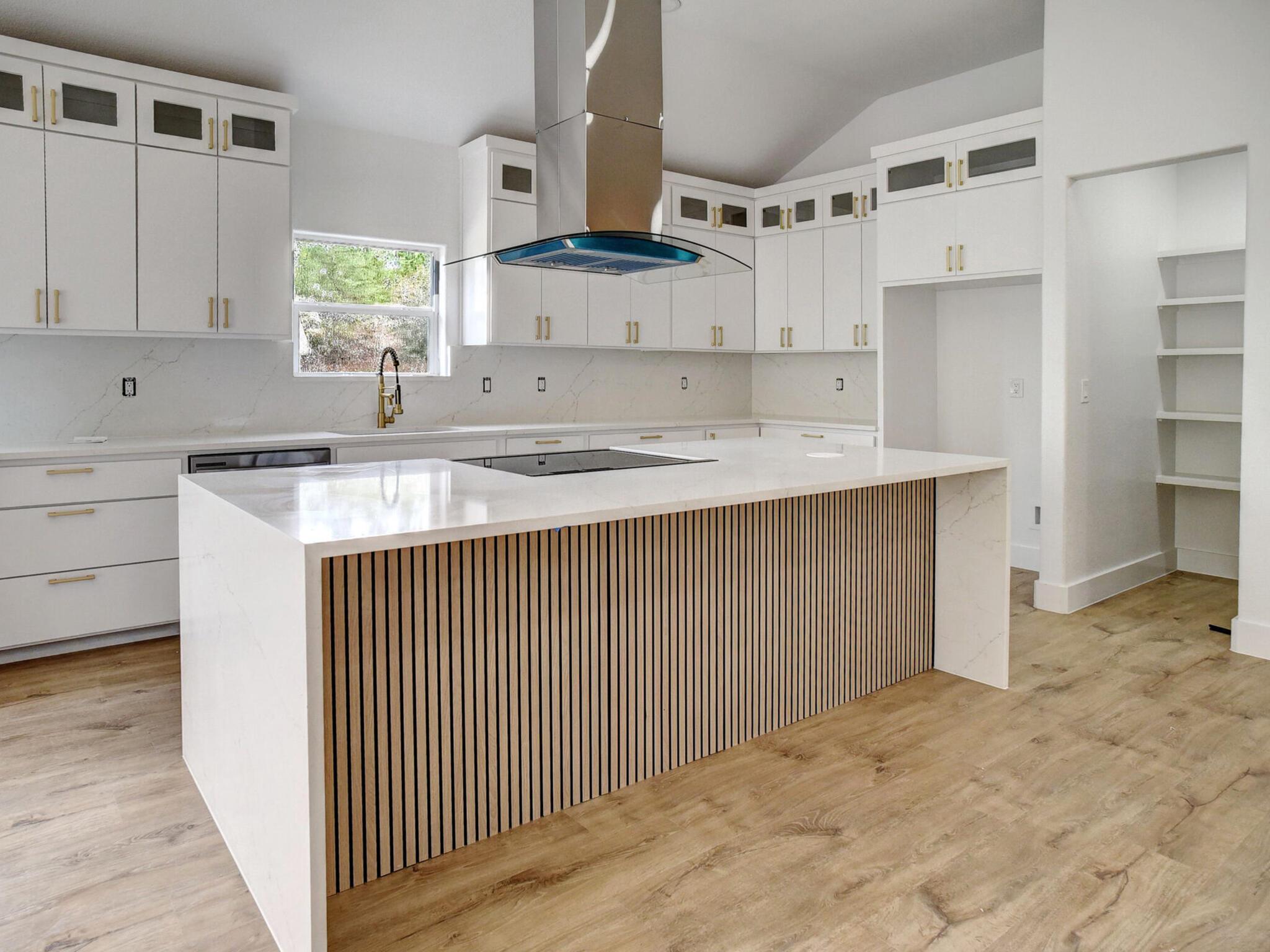 110 Mamalu, Bastrop, TX 78602