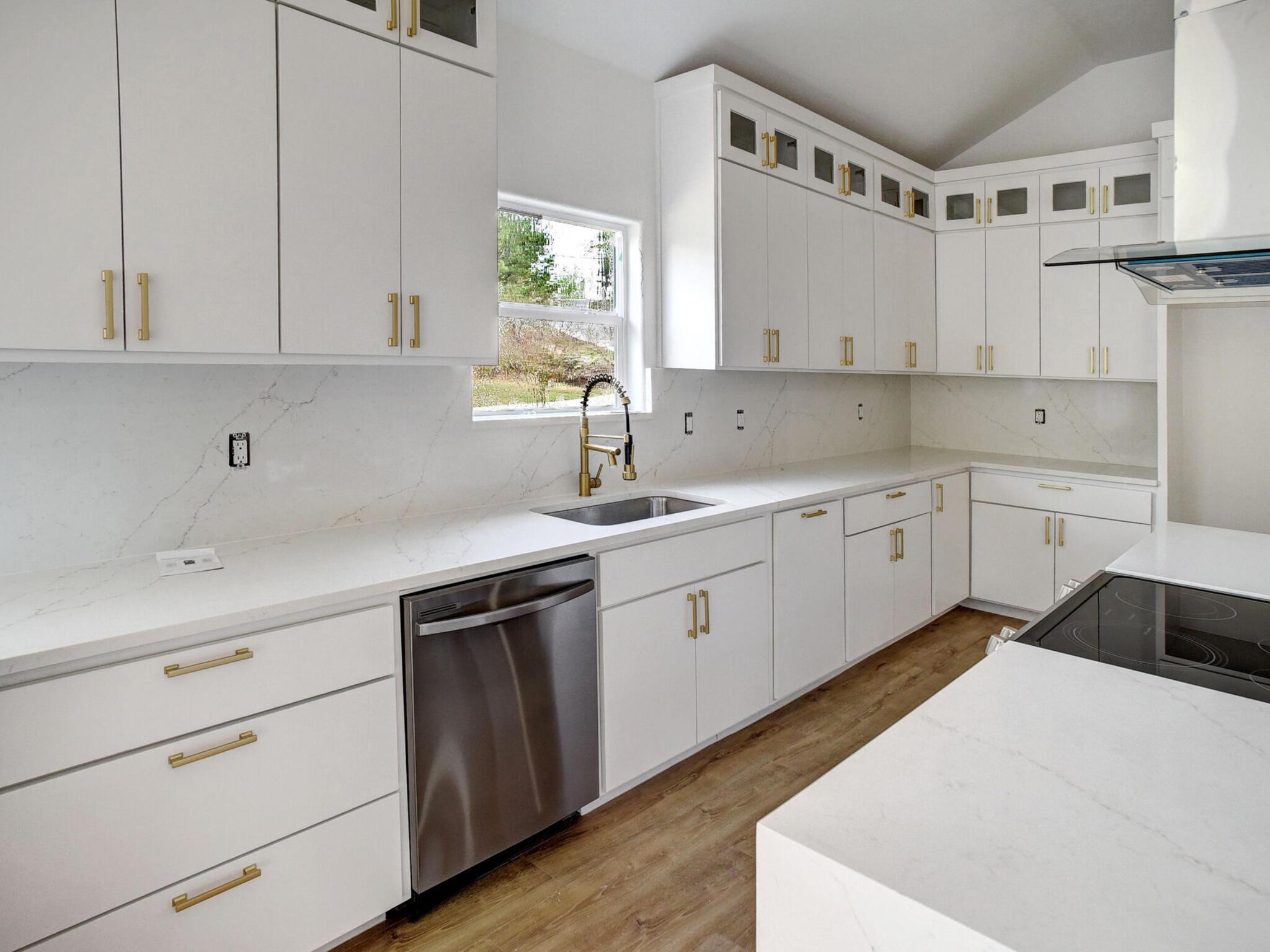 110 Mamalu, Bastrop, TX 78602