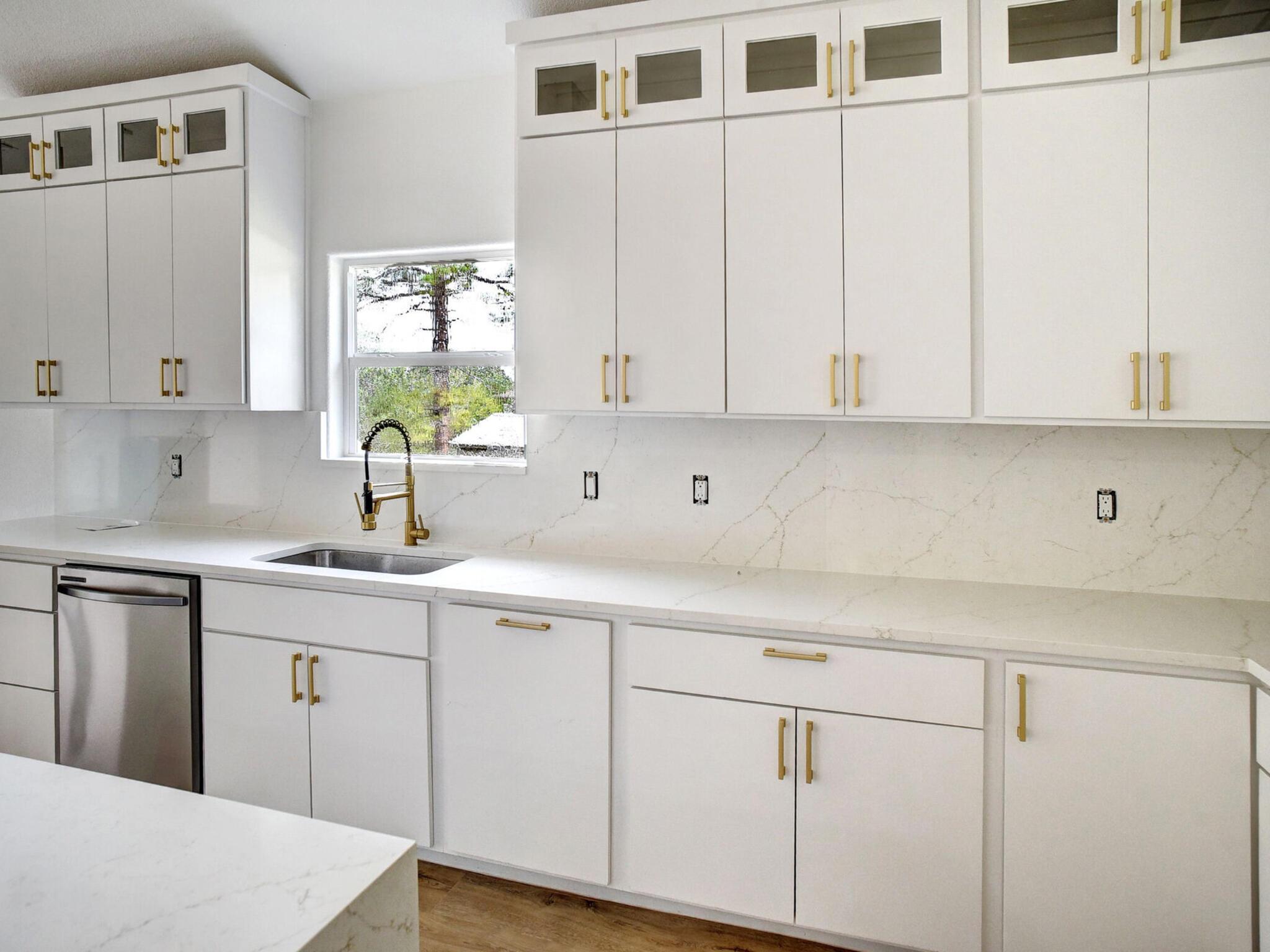 110 Mamalu, Bastrop, TX 78602