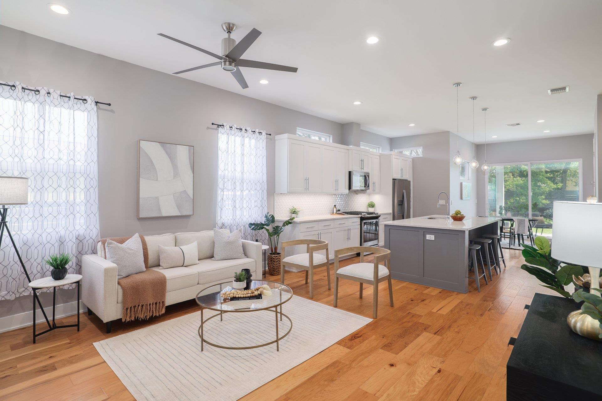 1103 Saucedo St # 2, Austin, TX 78721