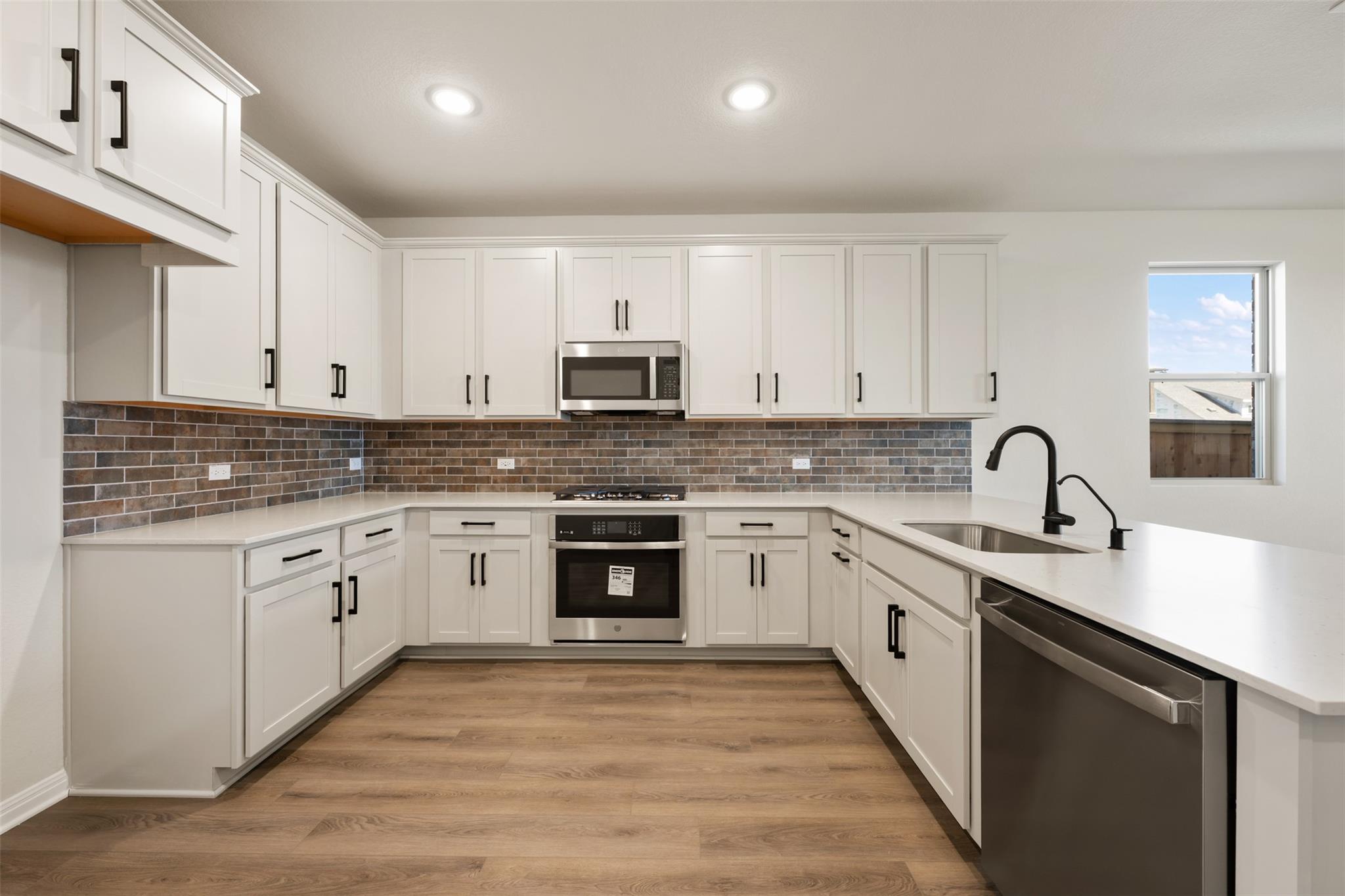 160 Jans Way, Georgetown, TX 78626