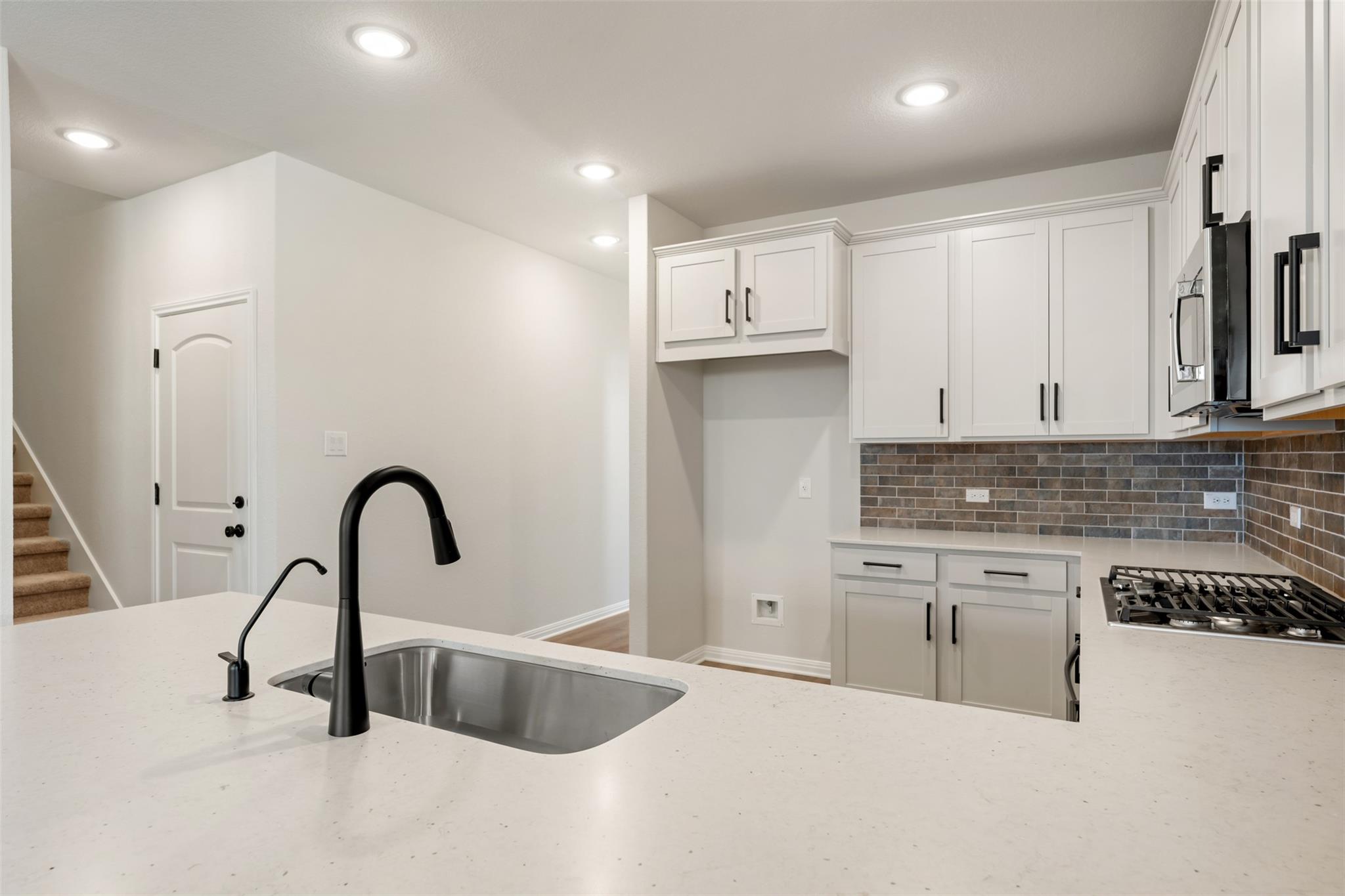 160 Jans Way, Georgetown, TX 78626