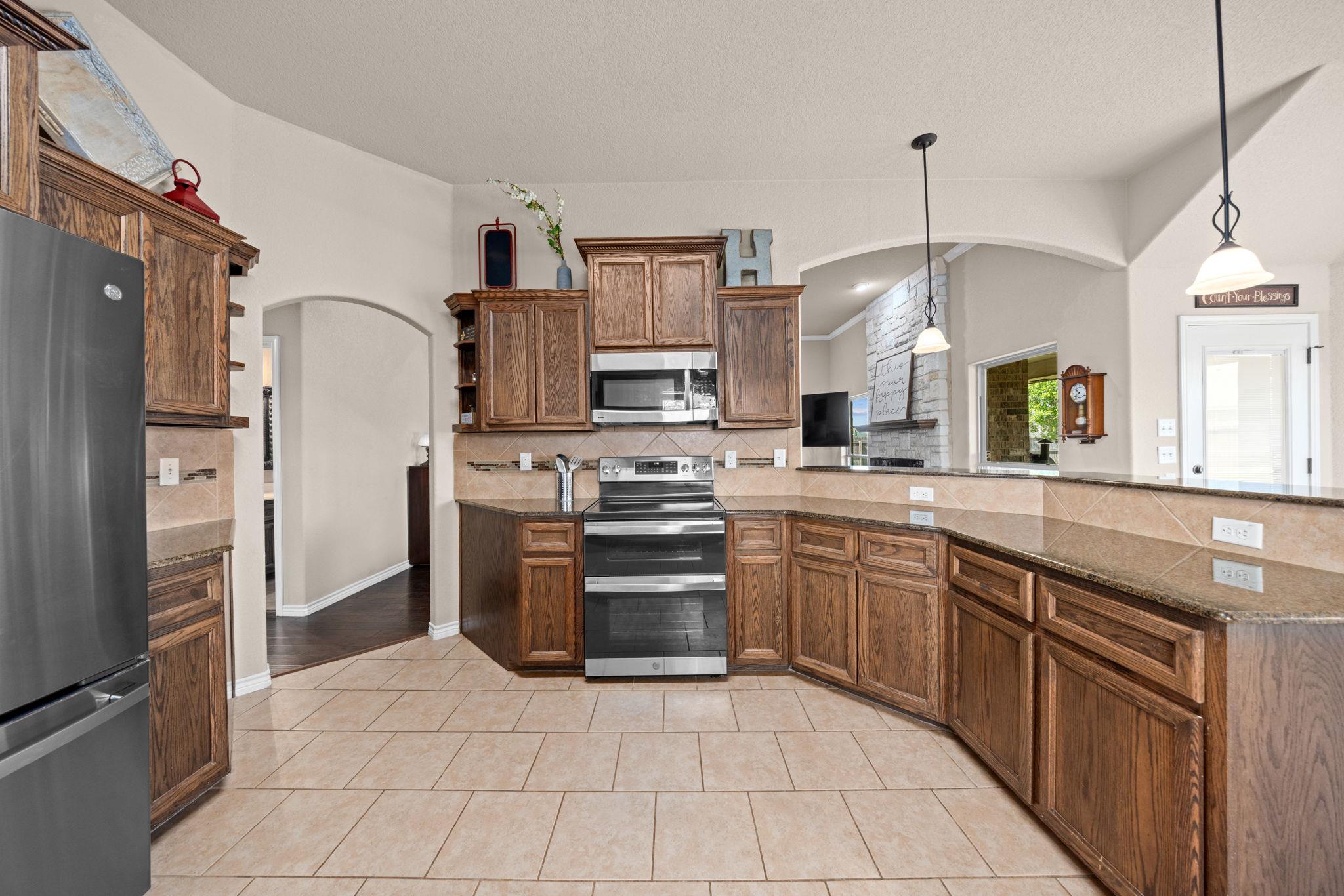 8714 Hansom Cab Cir, Temple, TX 76502