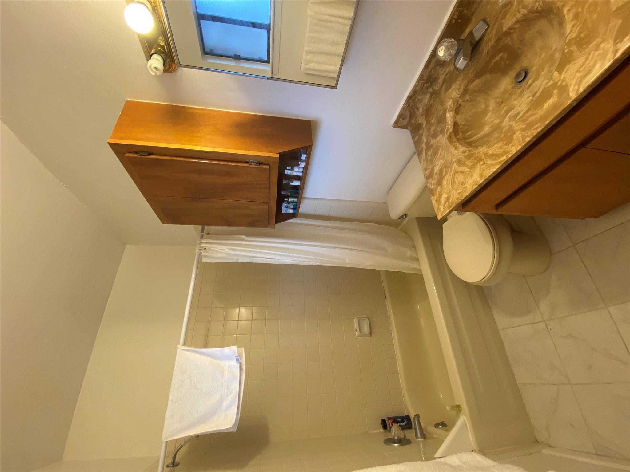 3316 Guadalupe St # 214, Austin, TX 78705