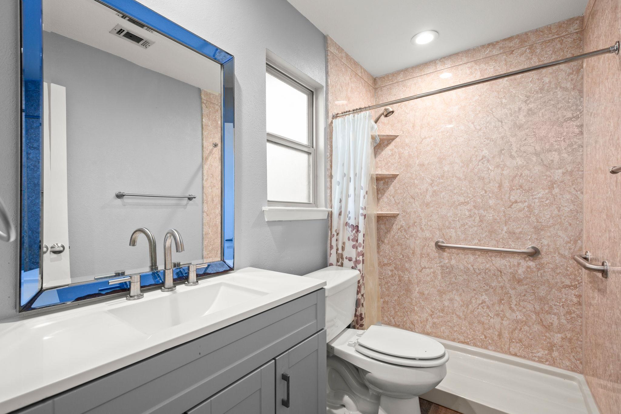 8102 Furness Cv, Austin, TX 78753