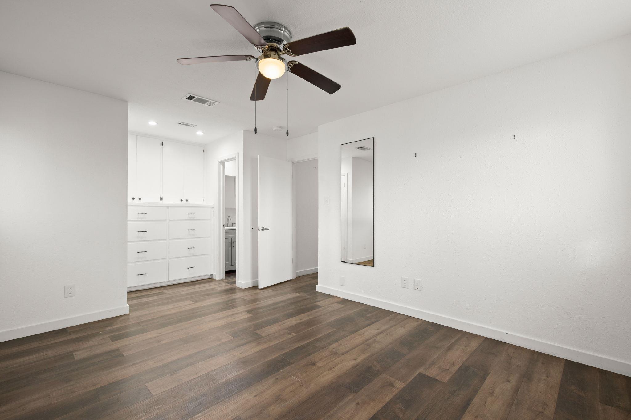 8102 Furness Cv, Austin, TX 78753