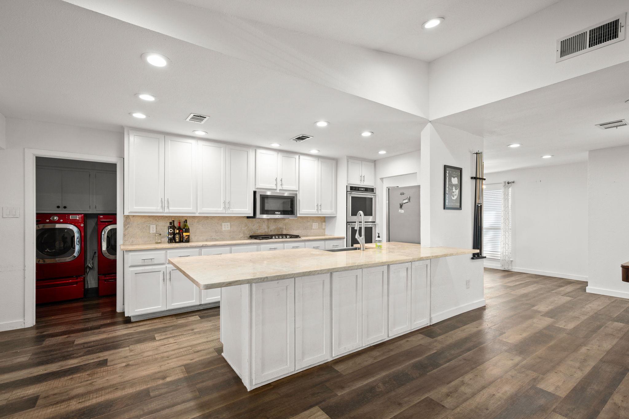 8102 Furness Cv, Austin, TX 78753