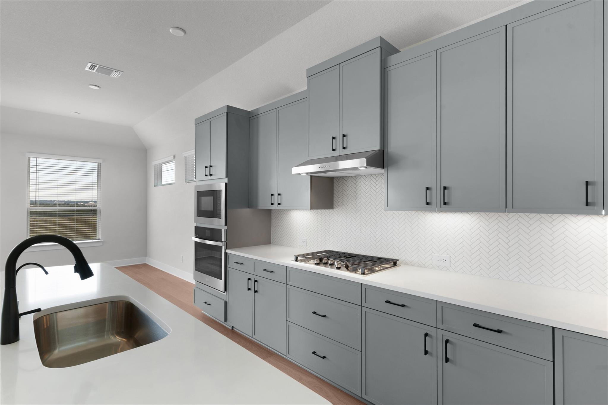 239 West Faulkner St, Liberty Hill, TX 78642