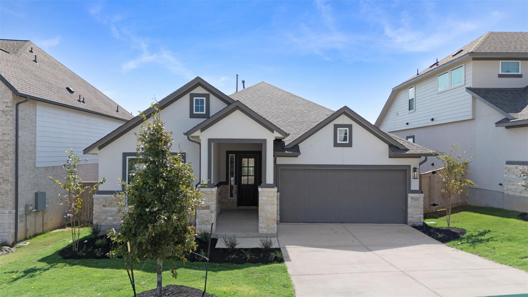 239 West Faulkner St, Liberty Hill, TX 78642