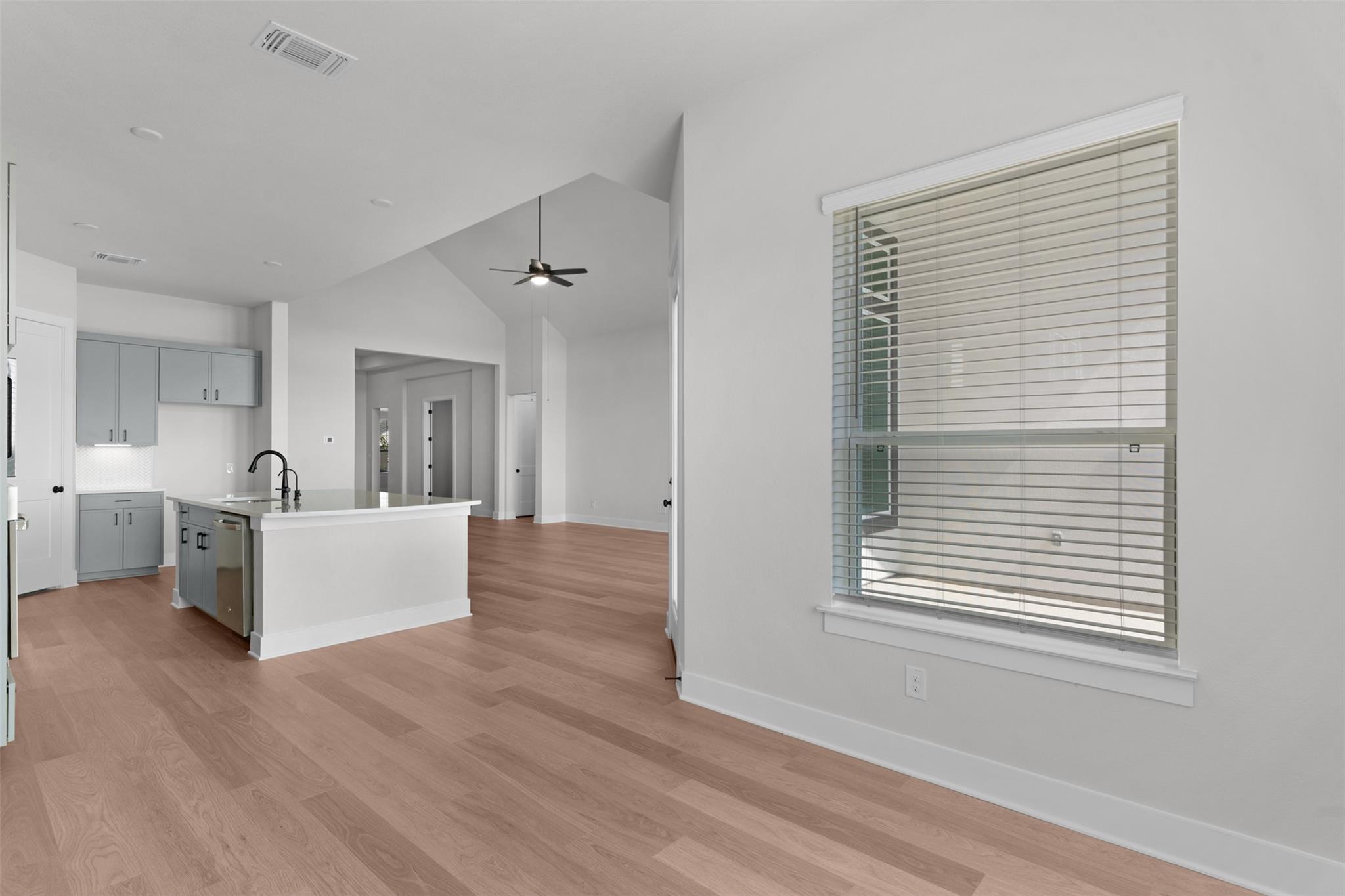 239 West Faulkner St, Liberty Hill, TX 78642