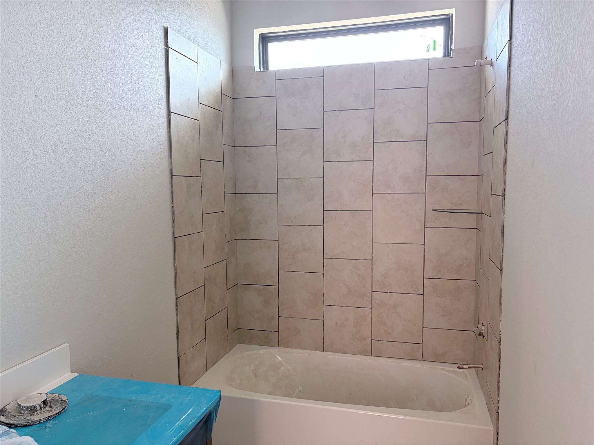 239 West Faulkner St, Liberty Hill, TX 78642