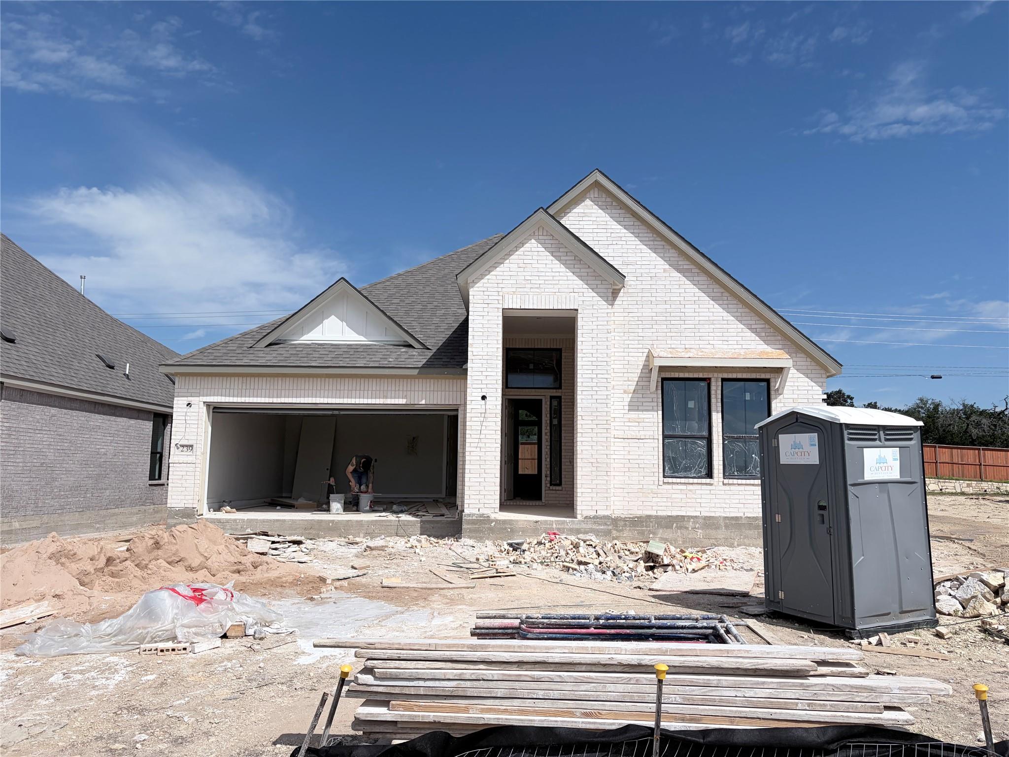 239 West Faulkner St, Liberty Hill, TX 78642