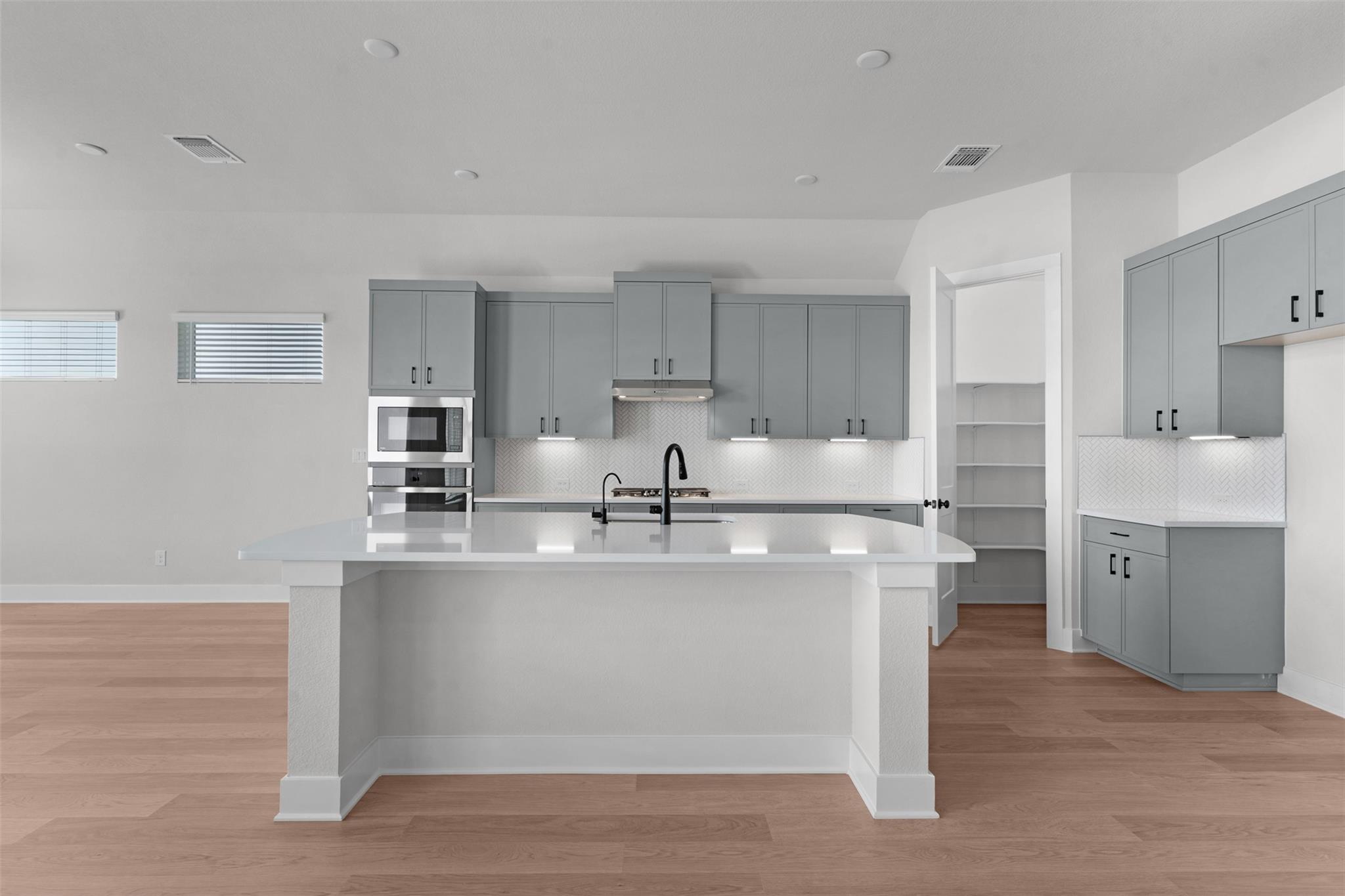 239 West Faulkner St, Liberty Hill, TX 78642