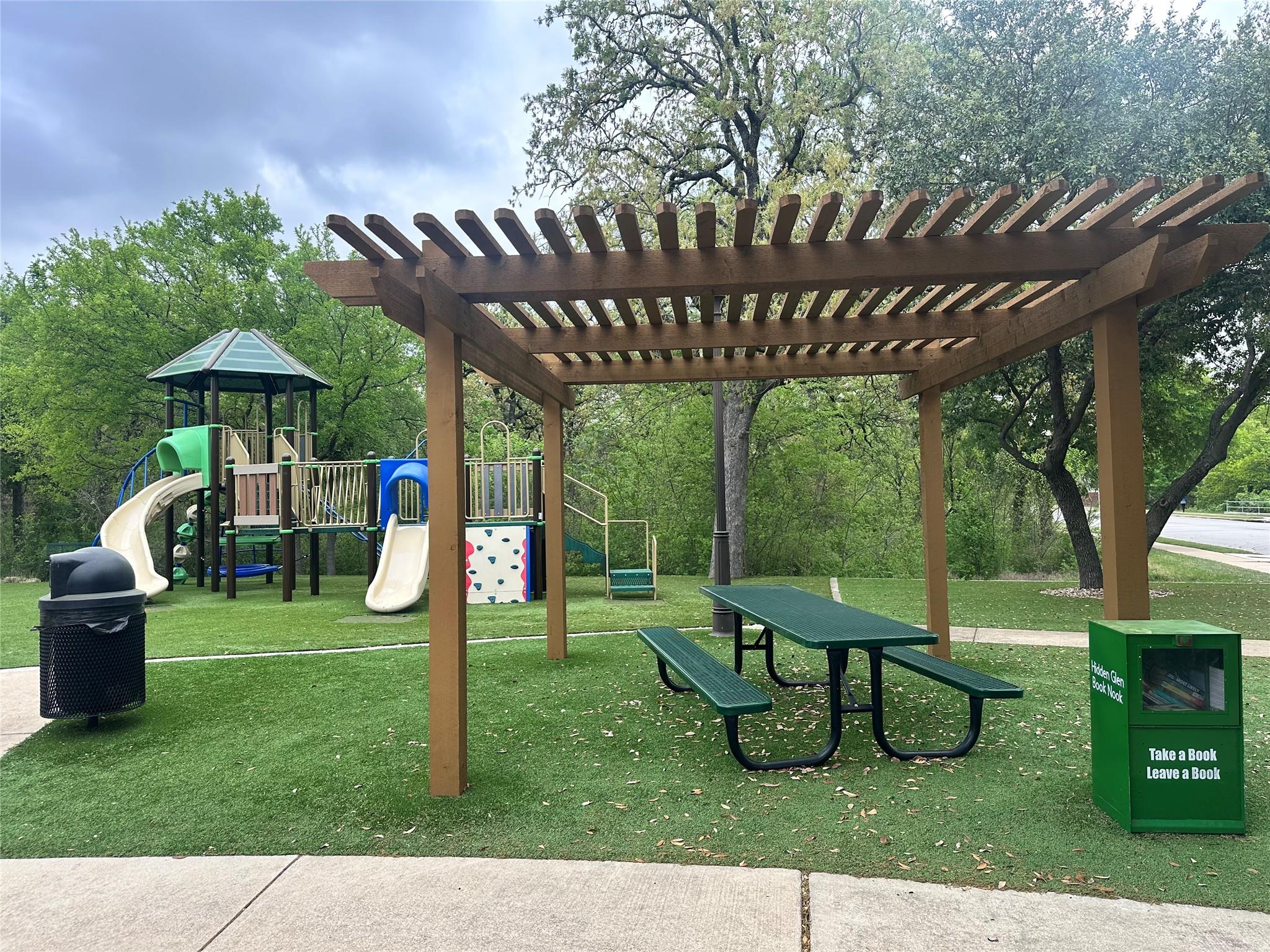 2836 Plantation Dr, Round Rock, TX 78681