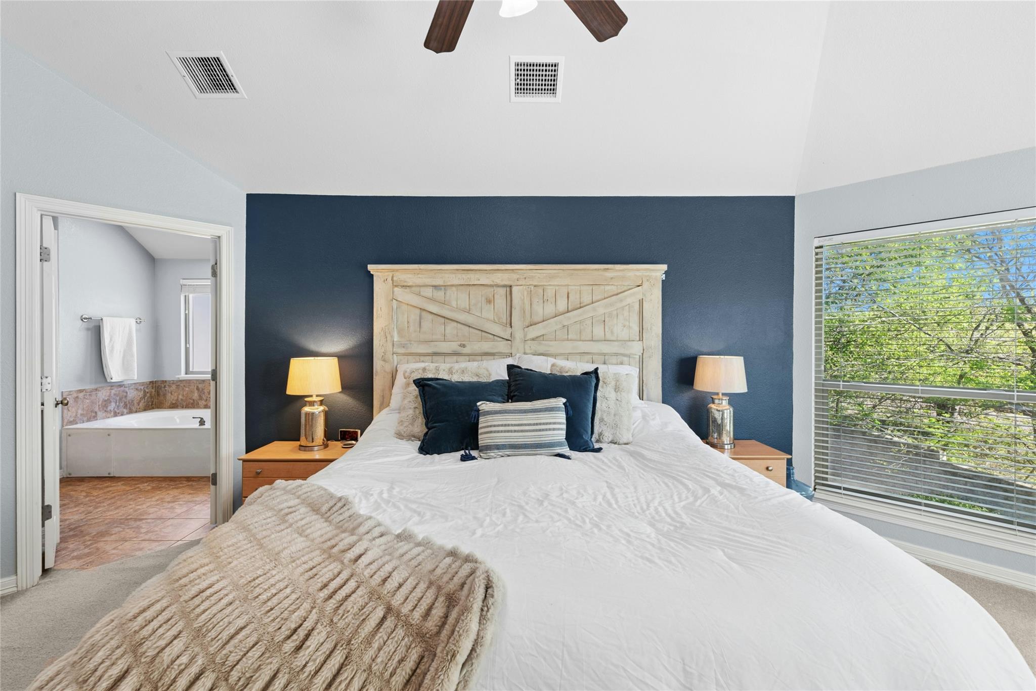 2836 Plantation Dr, Round Rock, TX 78681