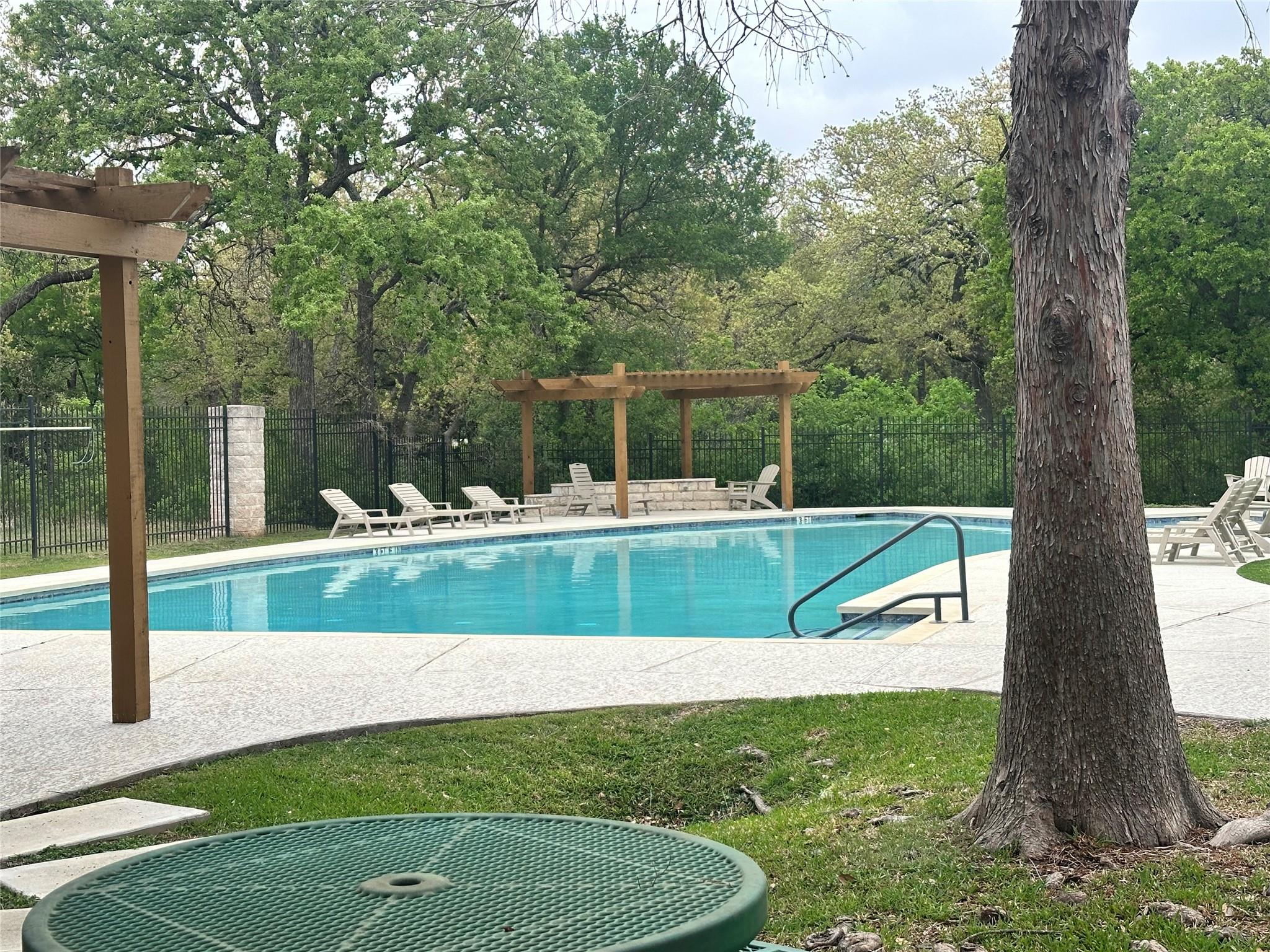 2836 Plantation Dr, Round Rock, TX 78681