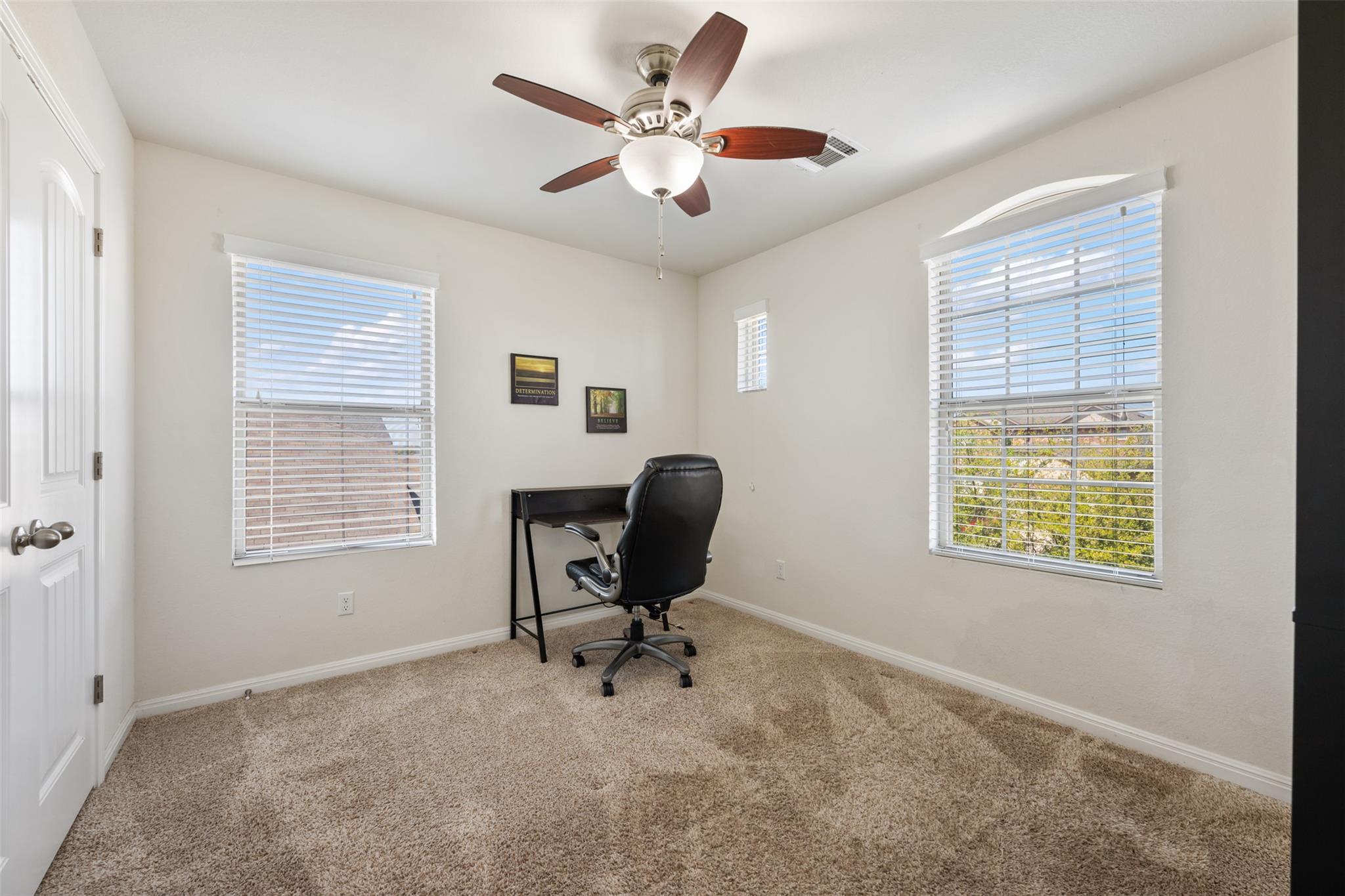 17221 Brittle Ln, Pflugerville, TX 78660