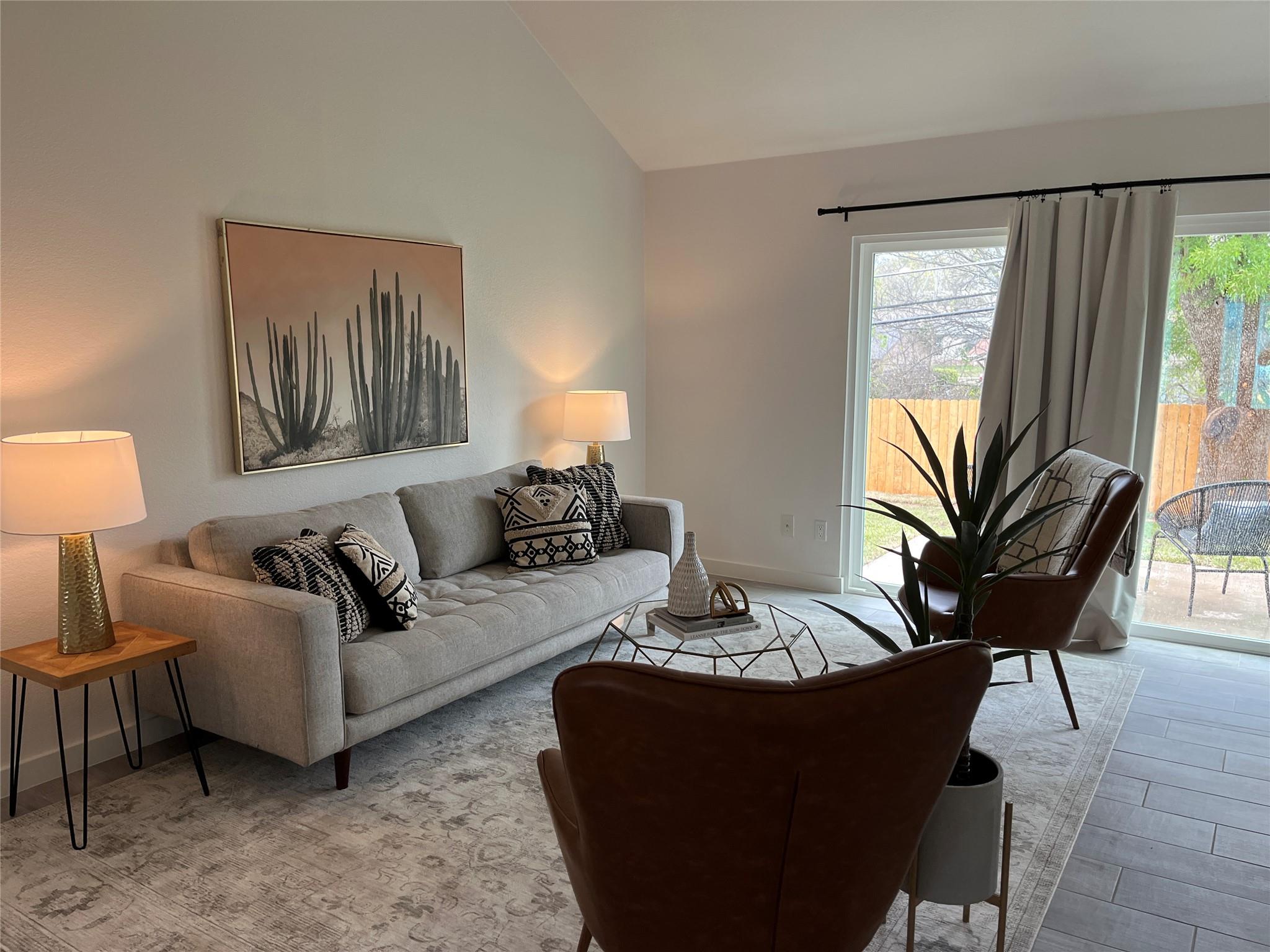 9502 Crown Ridge Dr, Austin, TX 78753