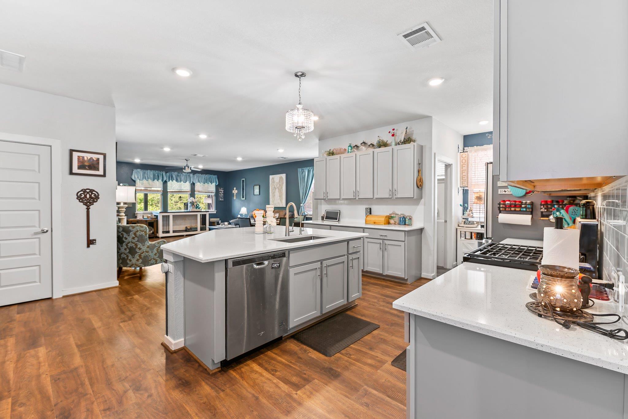 204 Florenz Ln, Georgetown, TX 78628