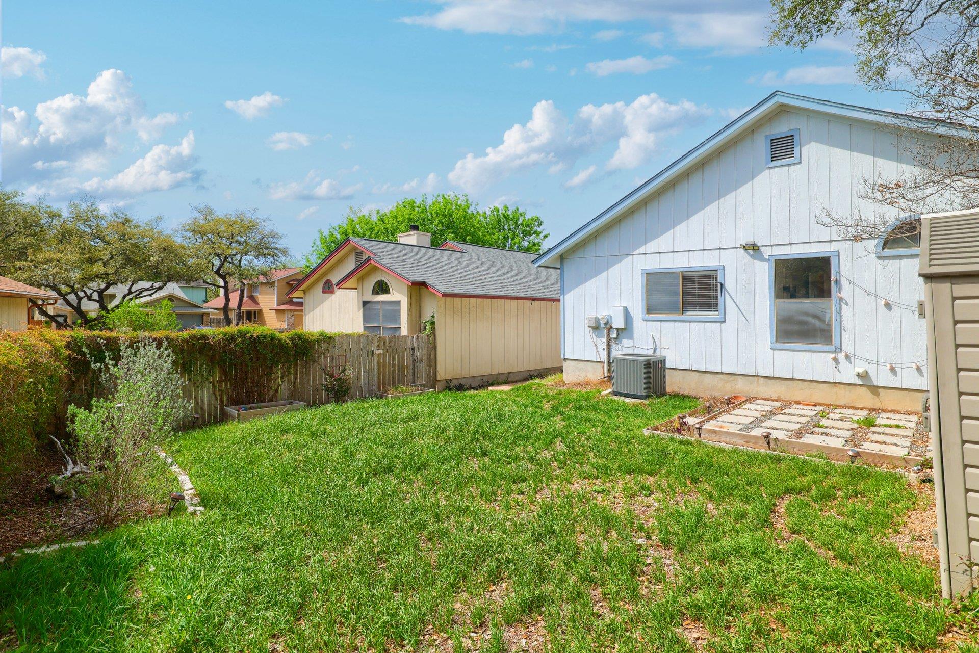 10607 N Platt River Dr, Austin, TX 78748