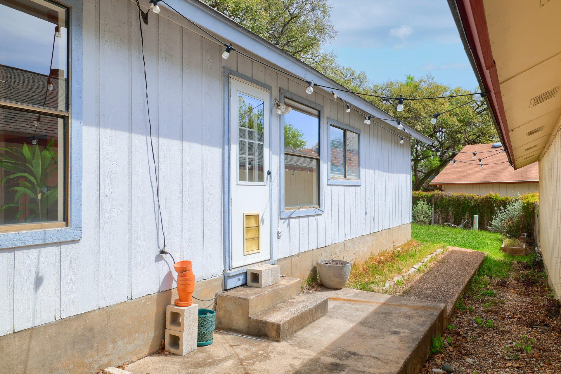 10607 N Platt River Dr, Austin, TX 78748