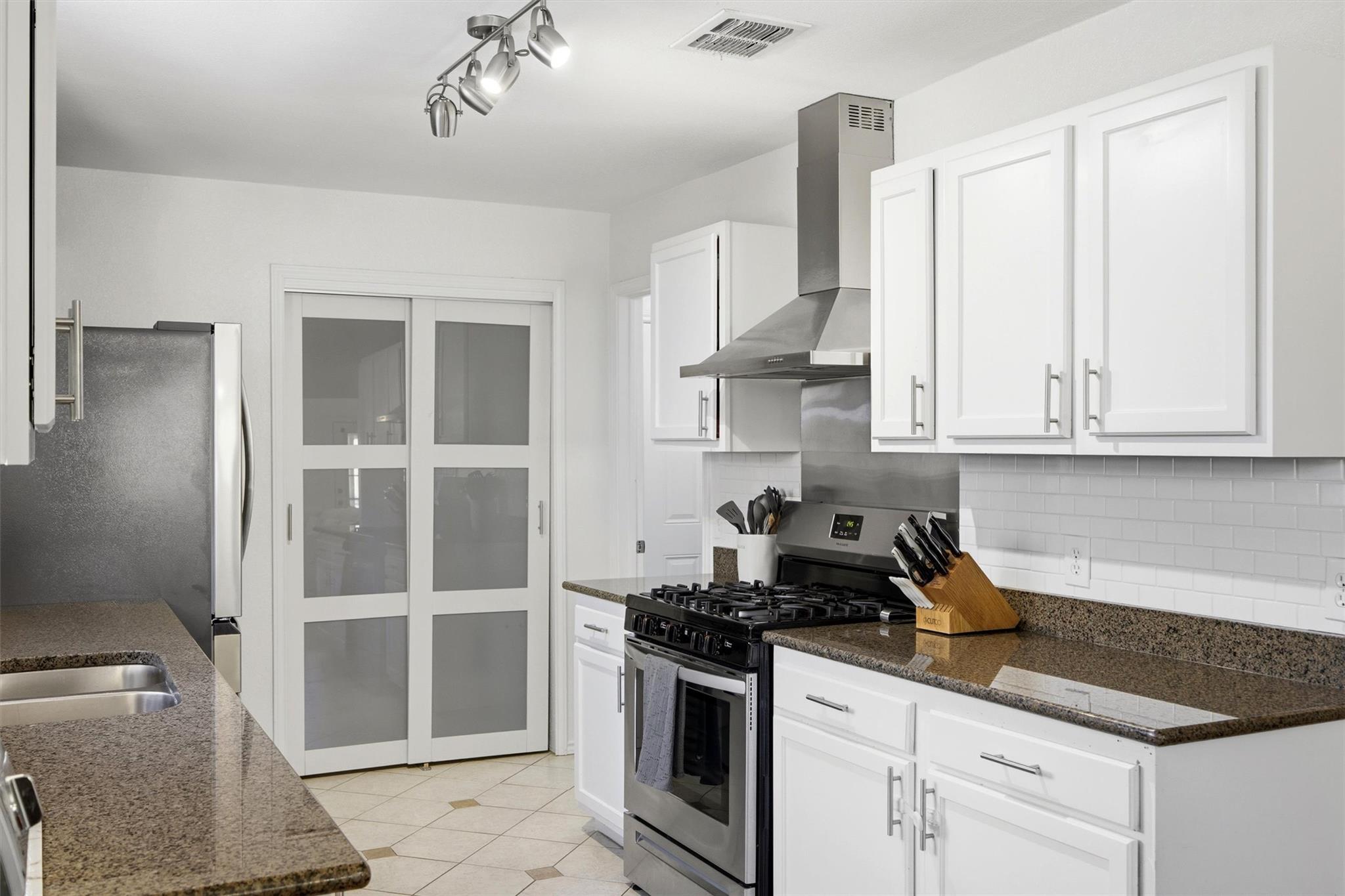 8804 Peppergrass Cv, Austin, TX 78745