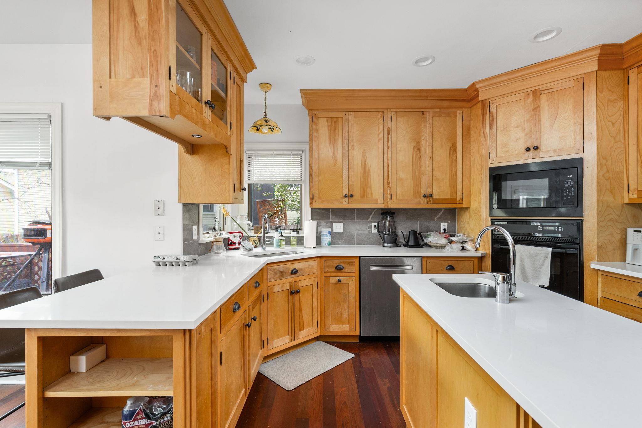 811 E 46th St, Austin, TX 78751